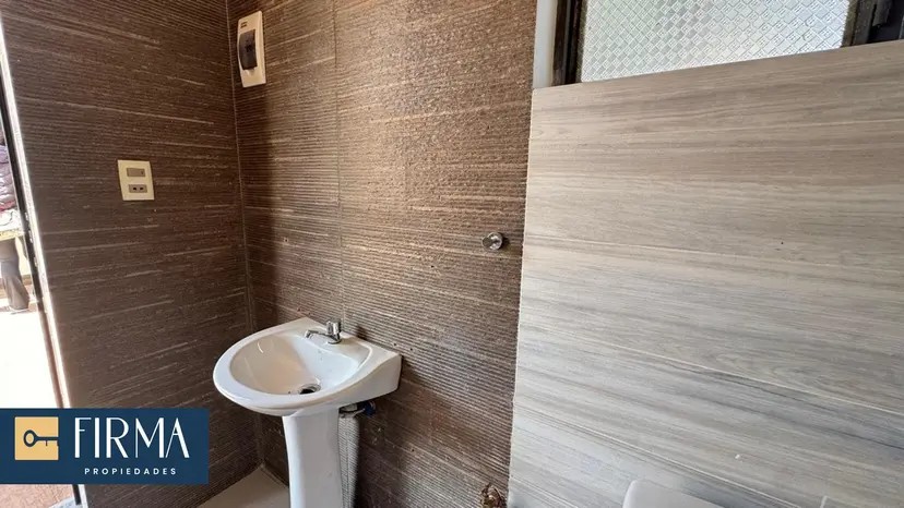 Casa en Achumani en La Paz 4 dormitorios 6 baños 3 parqueos Foto 14