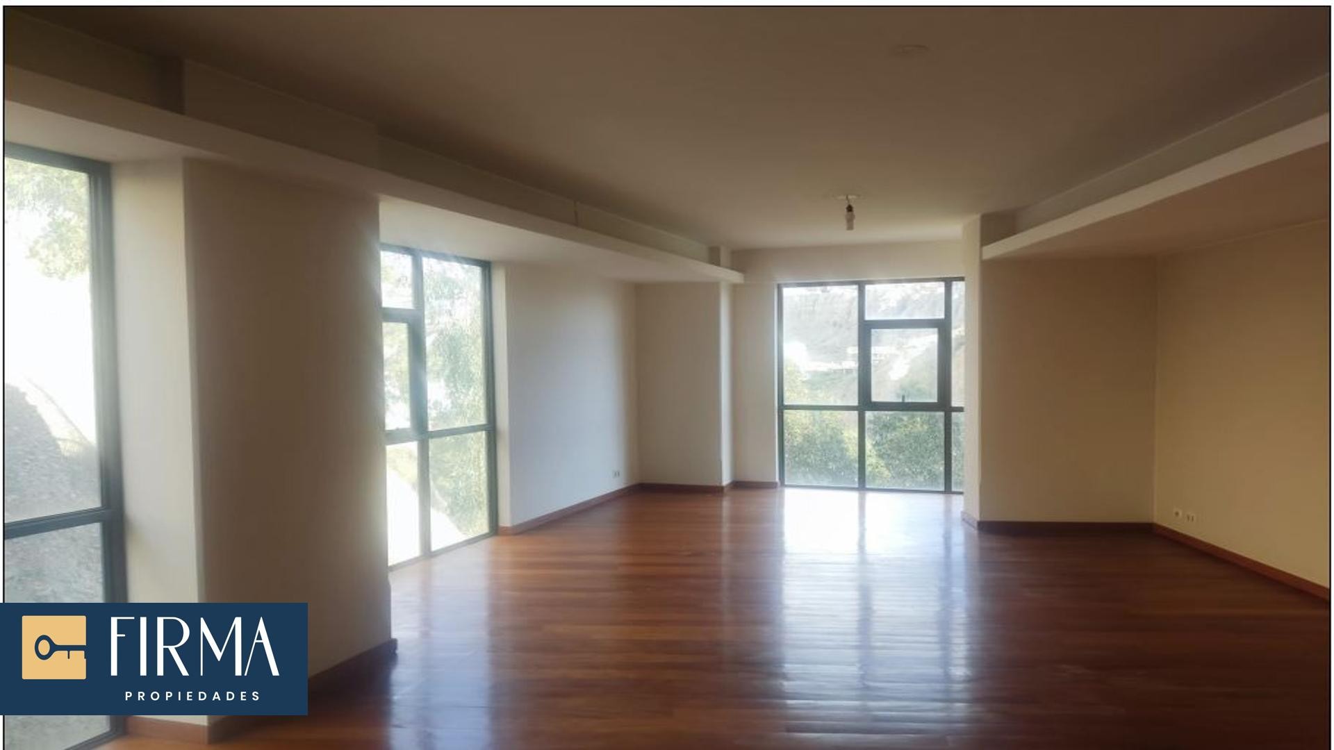 Departamento en VentaDUPLEX EN VENTA, ACHUMANI Foto 1