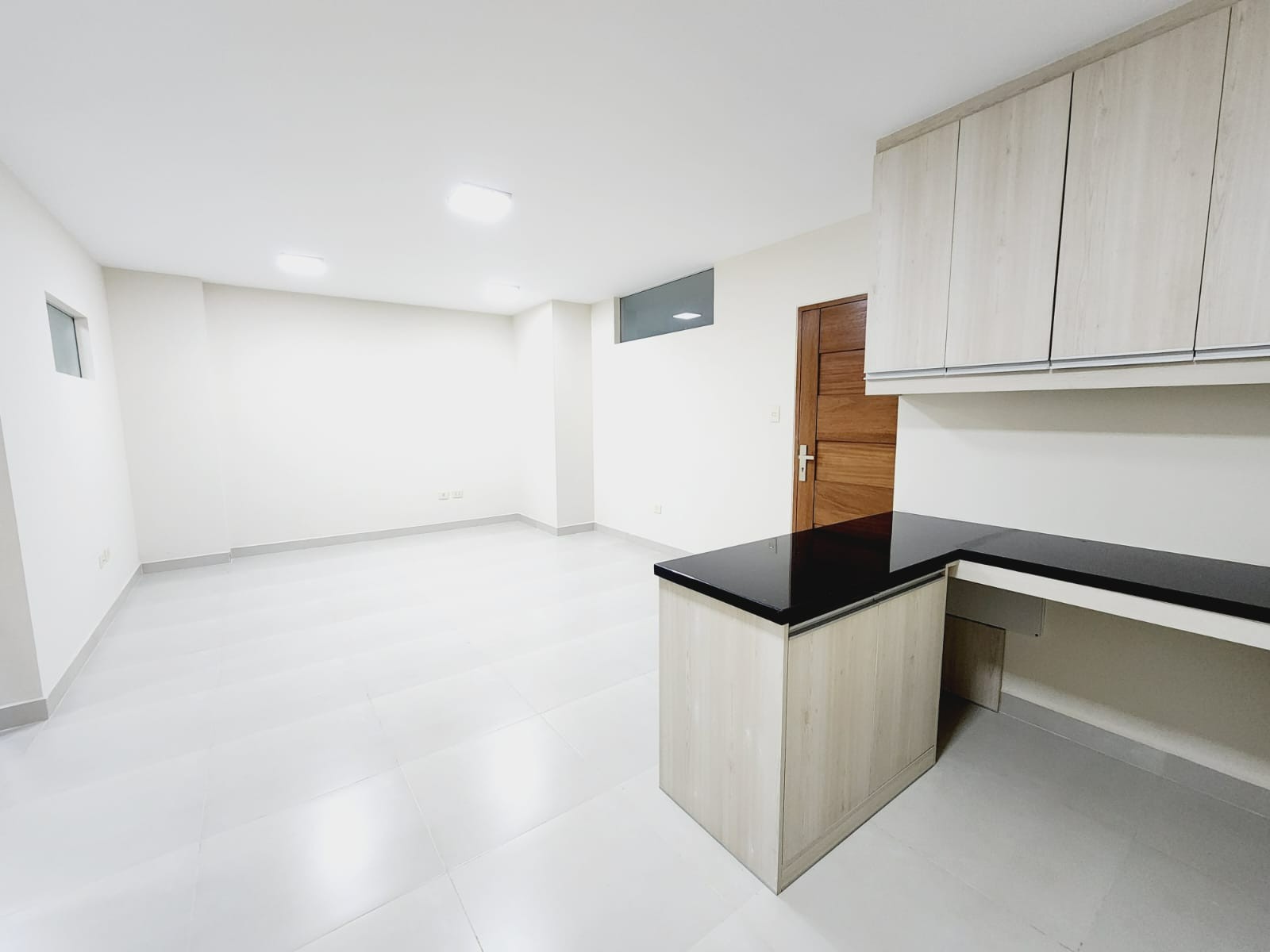 Departamento en VentaFUNCIONAL Y ECONÓMICO DEPARTAMENTO DE 3 DORMITORIOS, TORRES KRATOS, AV. BEIJING – ZONA SARCO 3 dormitorios 2 baños 1 parqueos Foto 12