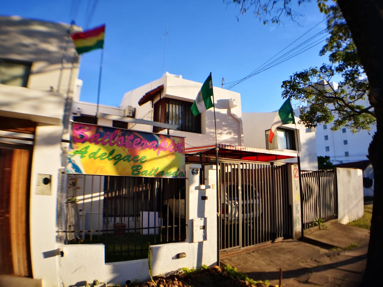 Casa en VentaBarrio Urbari sobre Avenida Foto 1
