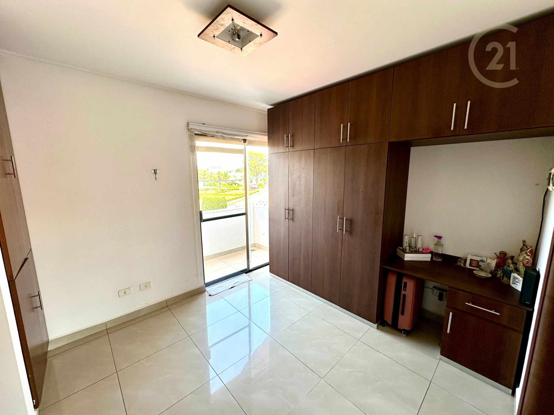 En Venta a $us 197,000 Foto 12