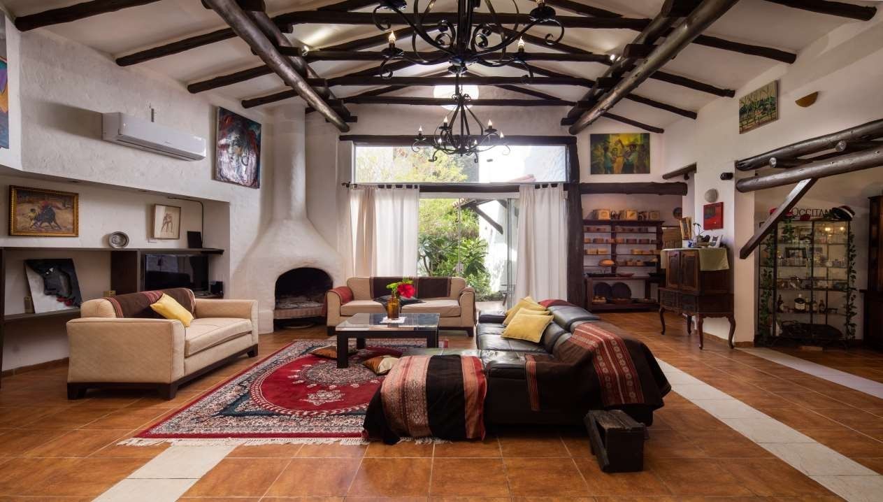 Casa en Entre 5to y 6to anillo Oeste en Santa Cruz de la Sierra 3 dormitorios 4 baños 2 parqueos Foto 1