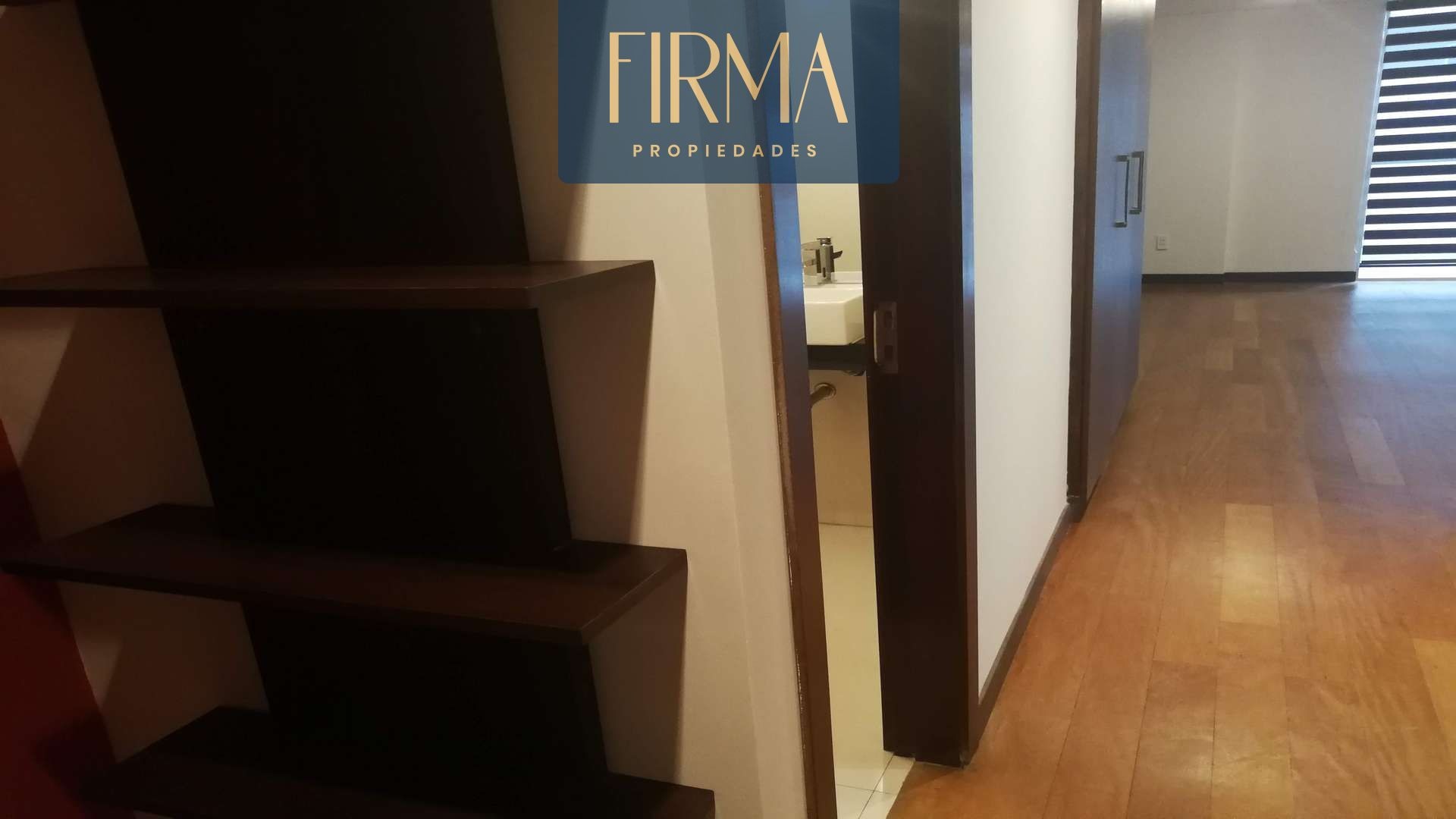 Departamento en Calacoto en La Paz 1 dormitorios 2 baños  Foto 19