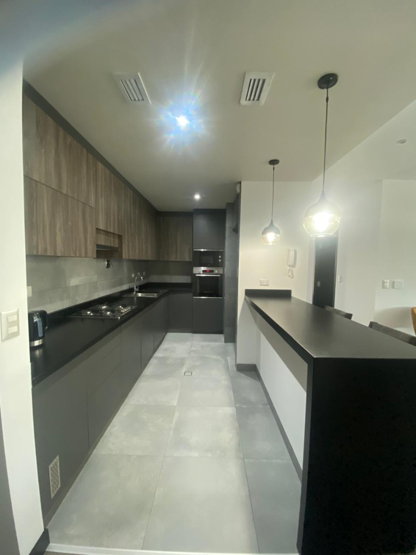 Departamento en San Miguel en La Paz 2 dormitorios 2 baños 1 parqueos Foto 5