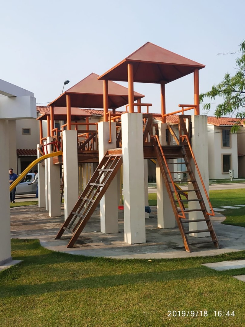 Casa en Carretera Norte en Santa Cruz de la Sierra 3 dormitorios 3 baños 2 parqueos Foto 18