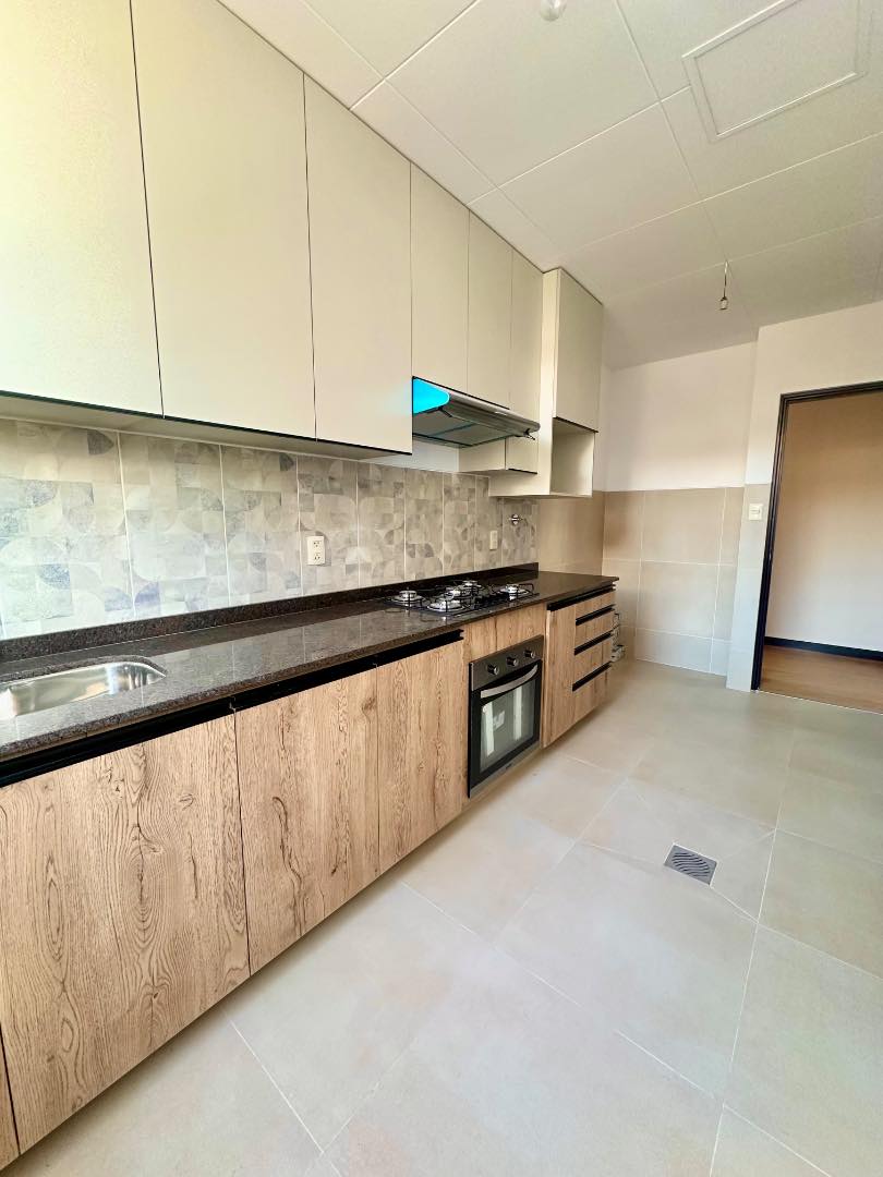 Departamento en AnticréticoObrajes, Av. Hernando Siles  Foto 8