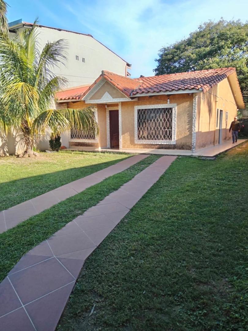 En Alquiler a Bs 3,750 Foto 1