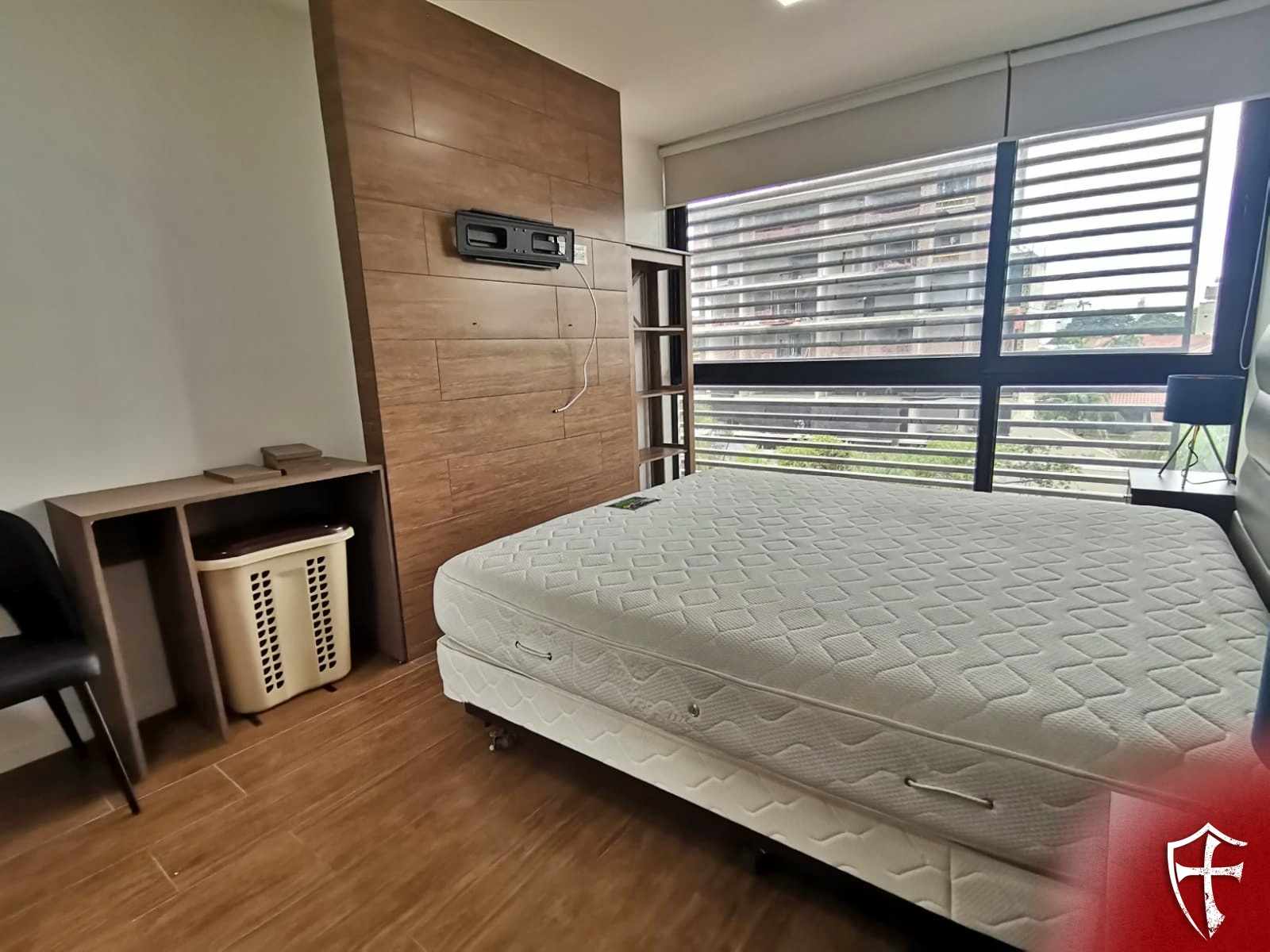 Departamento en Equipetrol en Santa Cruz de la Sierra 1 dormitorios 1 baños  Foto 18