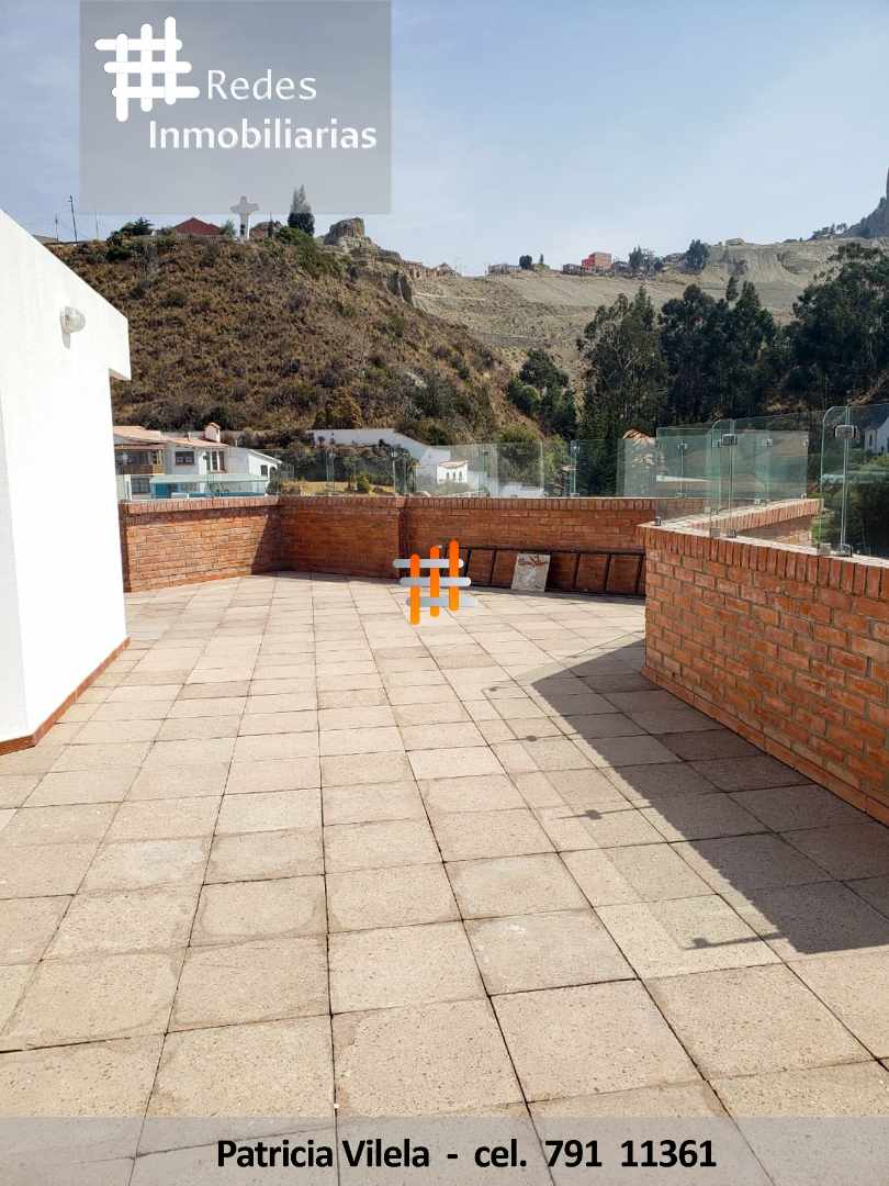 Departamento en Achumani en La Paz 3 dormitorios 5 baños  Foto 20