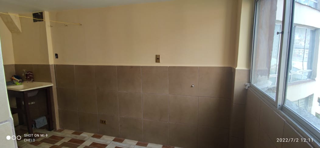 Departamento en VentaEdificio Aspiazu, zona Sopocachi. Av. 20 de Octubre esquina calle Aspiazu. 3 dormitorios 2 baños  Foto 14