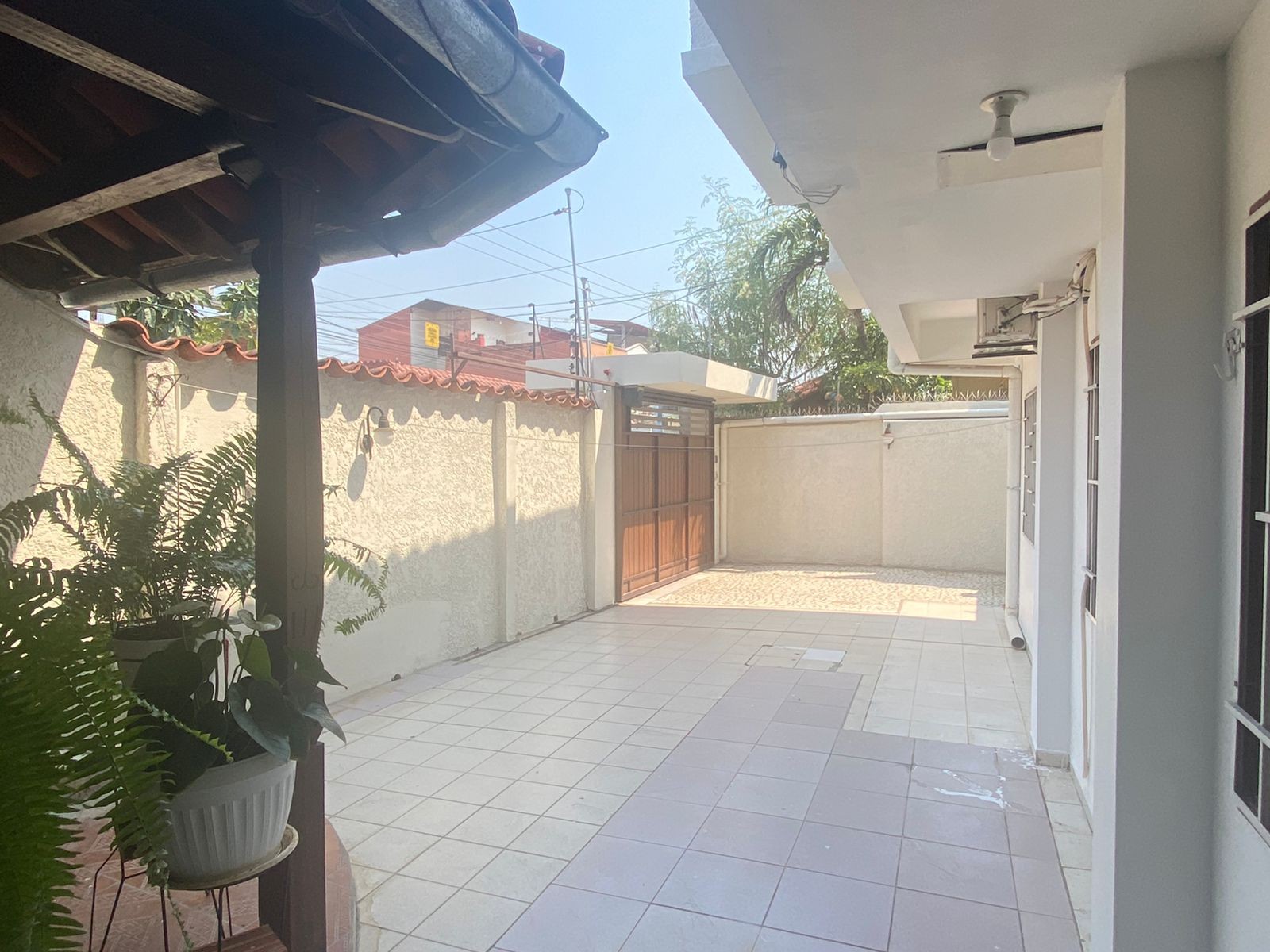 Casa en VentaMutualista y Alemania  3 dormitorios 3 baños 2 parqueos Foto 5