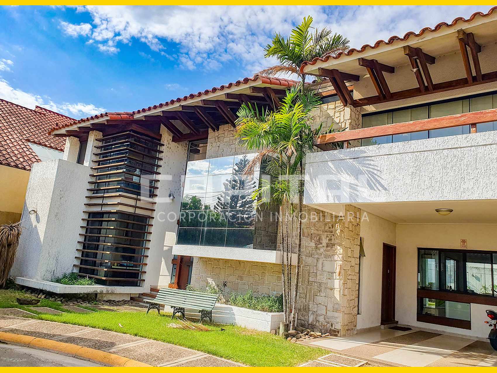 Casa en AlquilerCASA EN ALQUILER EN CONDOMINIO BARRIO NORTE CON PISCINA PROPIA Foto 4