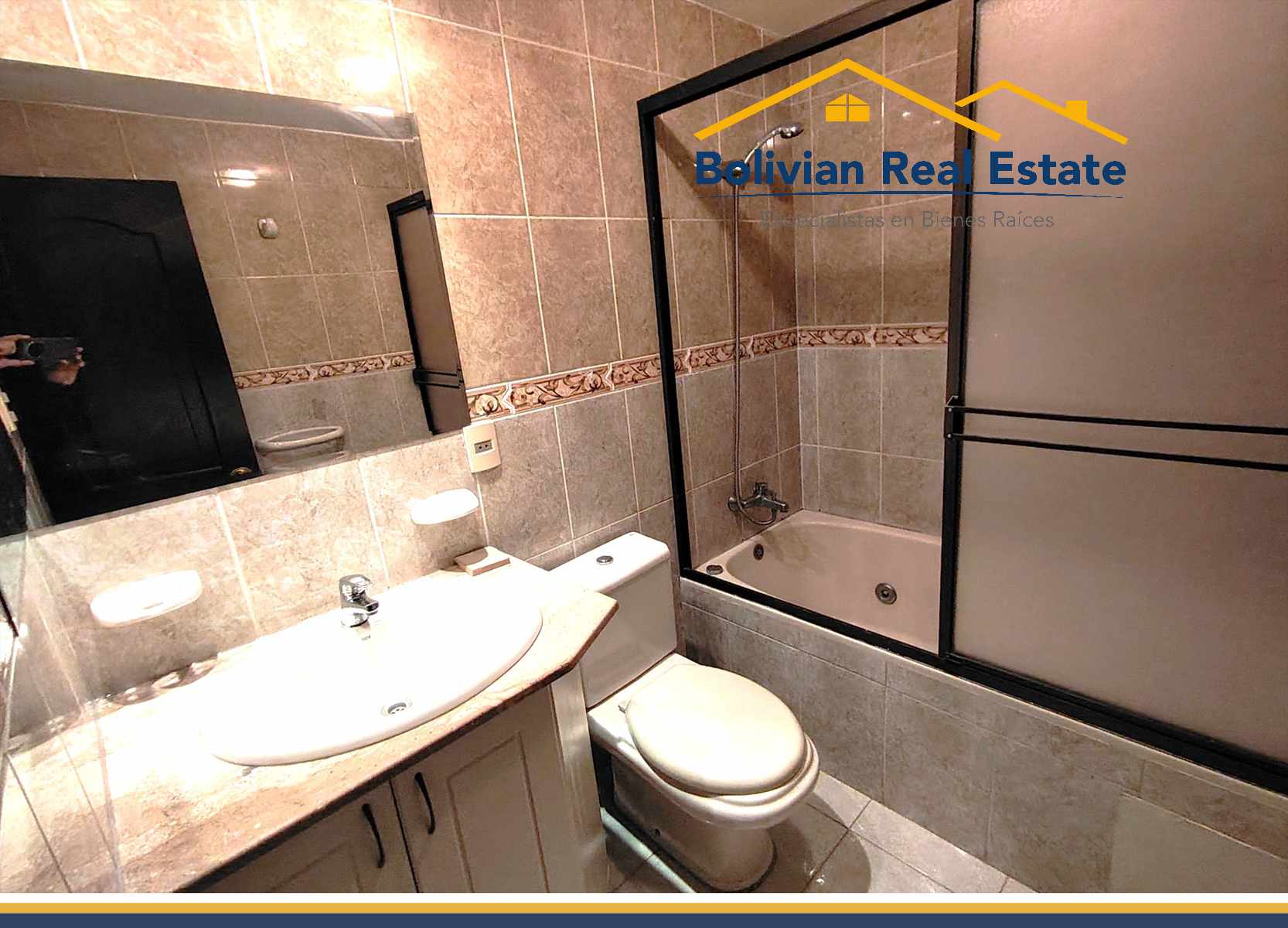 Departamento en AlquilerCALACOTO CALLE 23 EXCELENTE UBICACIÓN  3 dormitorios 3 baños 1 parqueos Foto 7