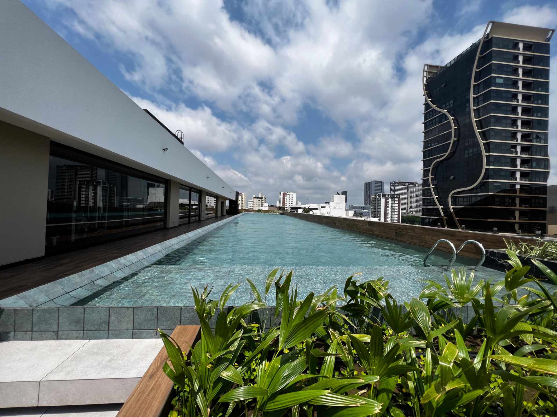 Departamento en AlquilerBARRIO EQUIPETROL CALLE 6 Foto 11