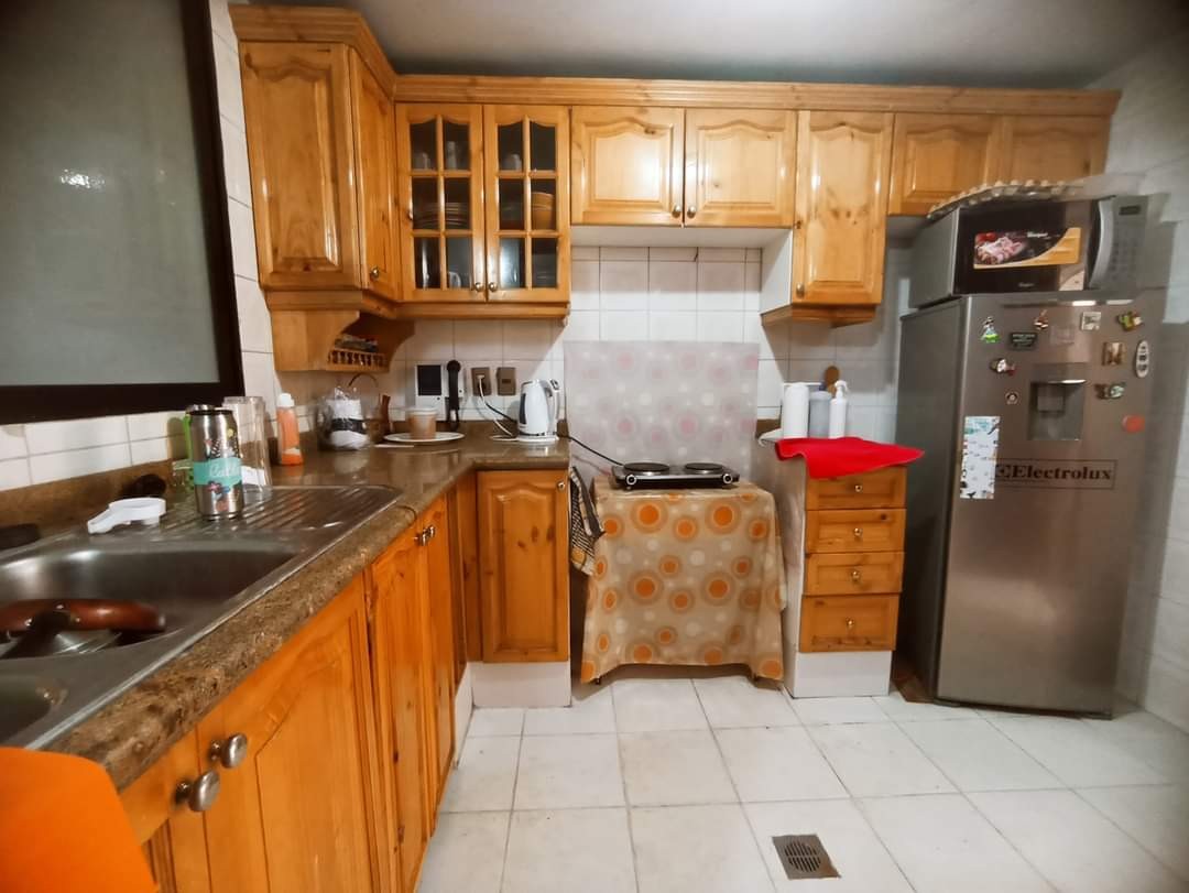 Departamento en AnticréticoObrajes calle 3 Foto 7