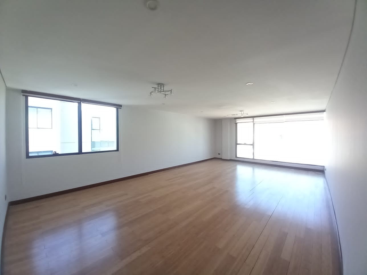 Departamento en AlquilerCalacoto calle 17 3 dormitorios 3 baños 1 parqueos Foto 5