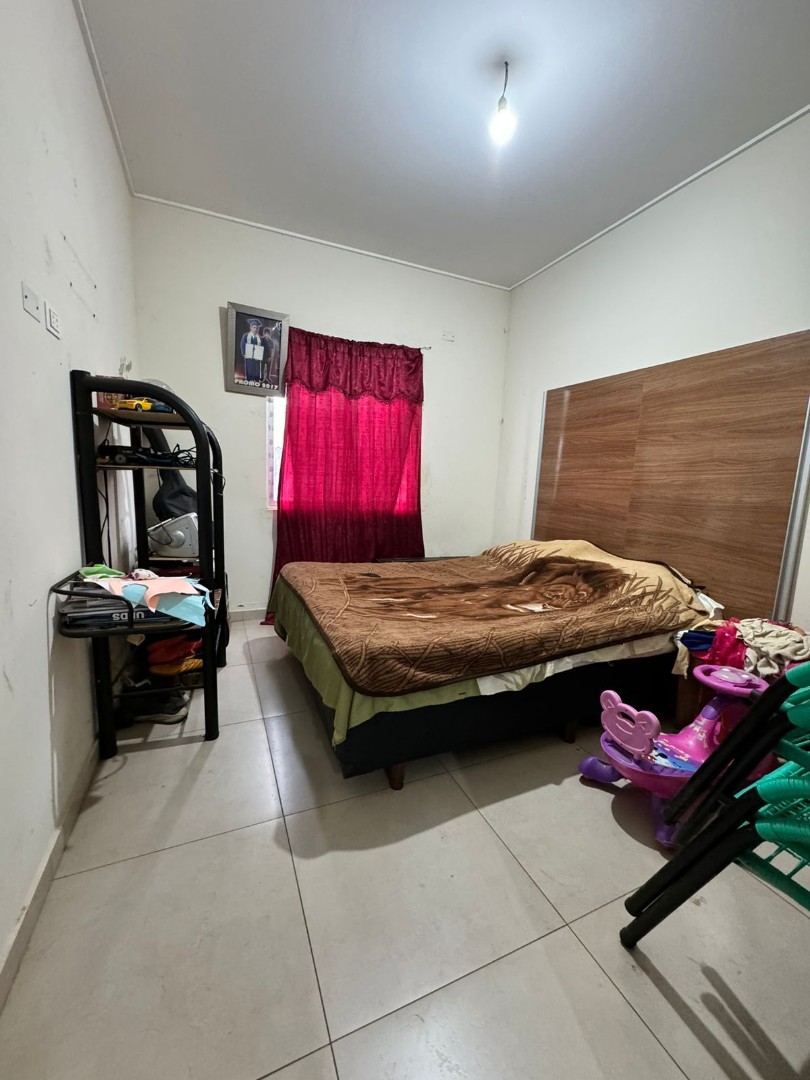 Casa en Entre 6to y 7mo anillo Sur en Santa Cruz de la Sierra 3 dormitorios 2 baños 2 parqueos Foto 5