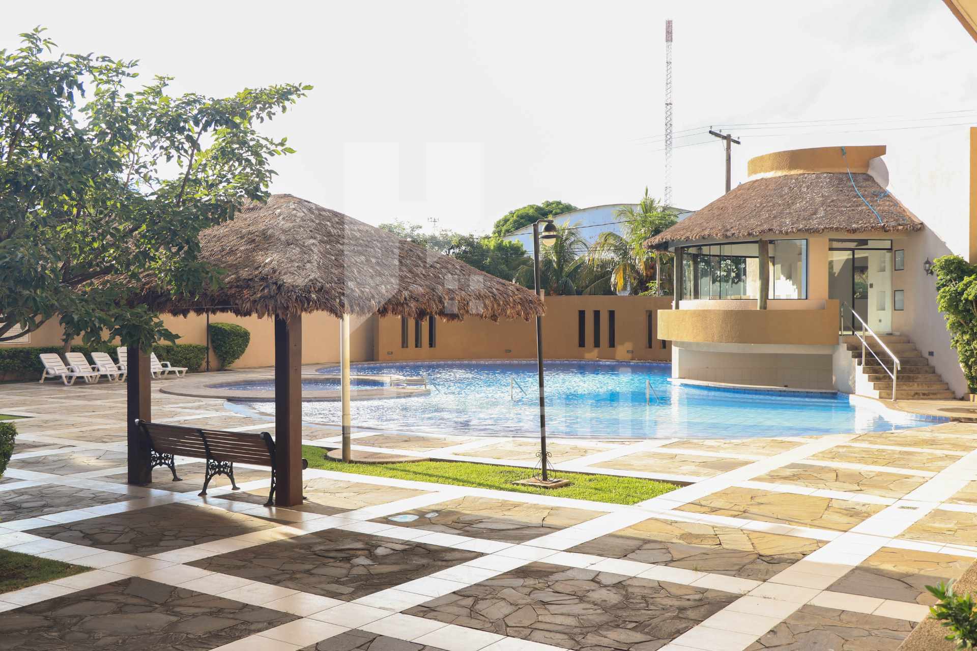 Departamento en Entre 2do y 3er anillo Norte en Santa Cruz de la Sierra 3 dormitorios 3 baños 1 parqueos Foto 12