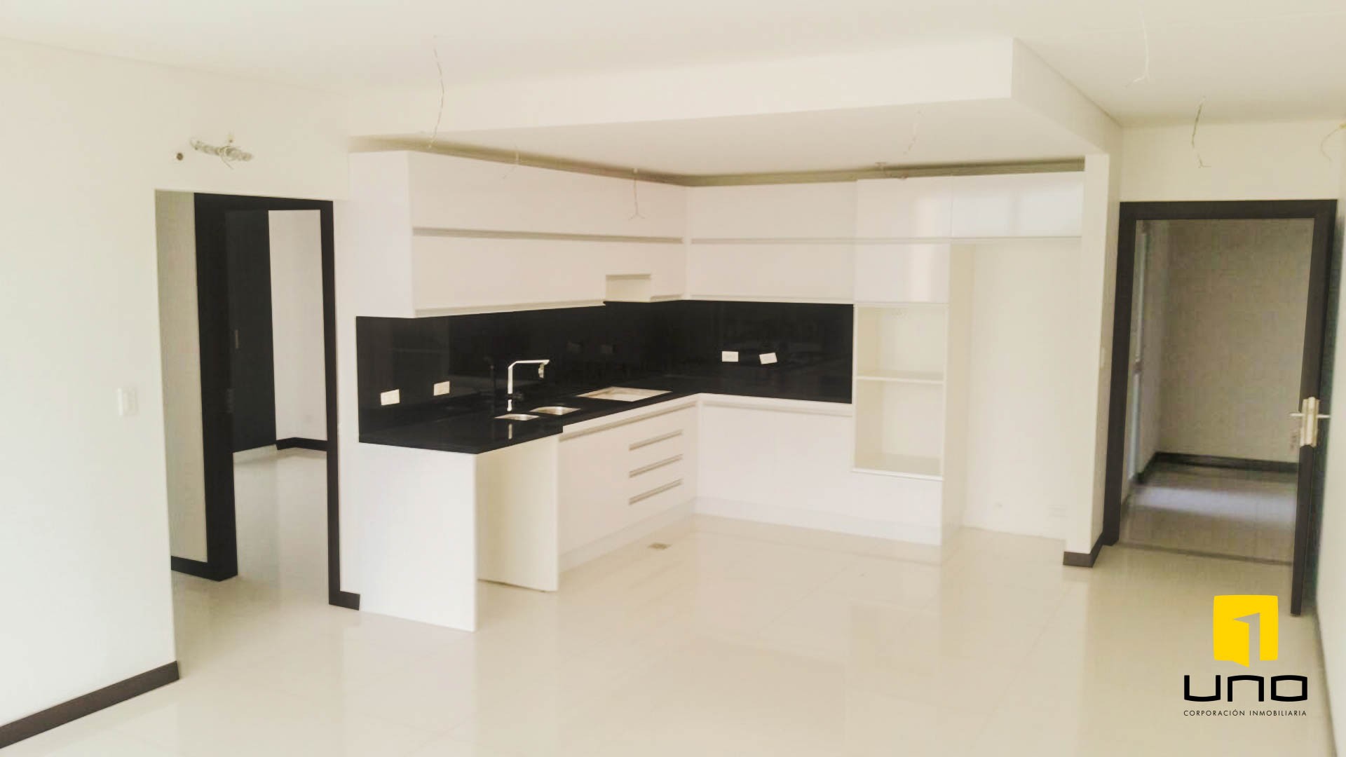 Departamento EDIFICIO TORRE LA SALLE ALQUILO DPTO 2 DORMITORIOS Foto 5