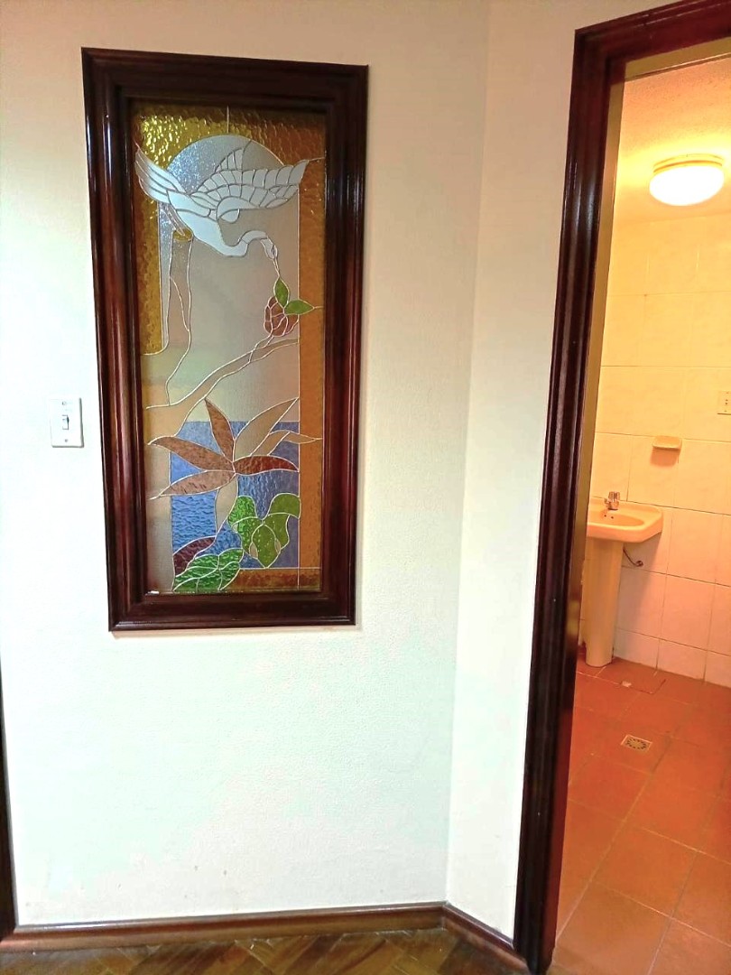 Oficina en VentaCONSULTORIO EN VENTA AV. ARCE Foto 17