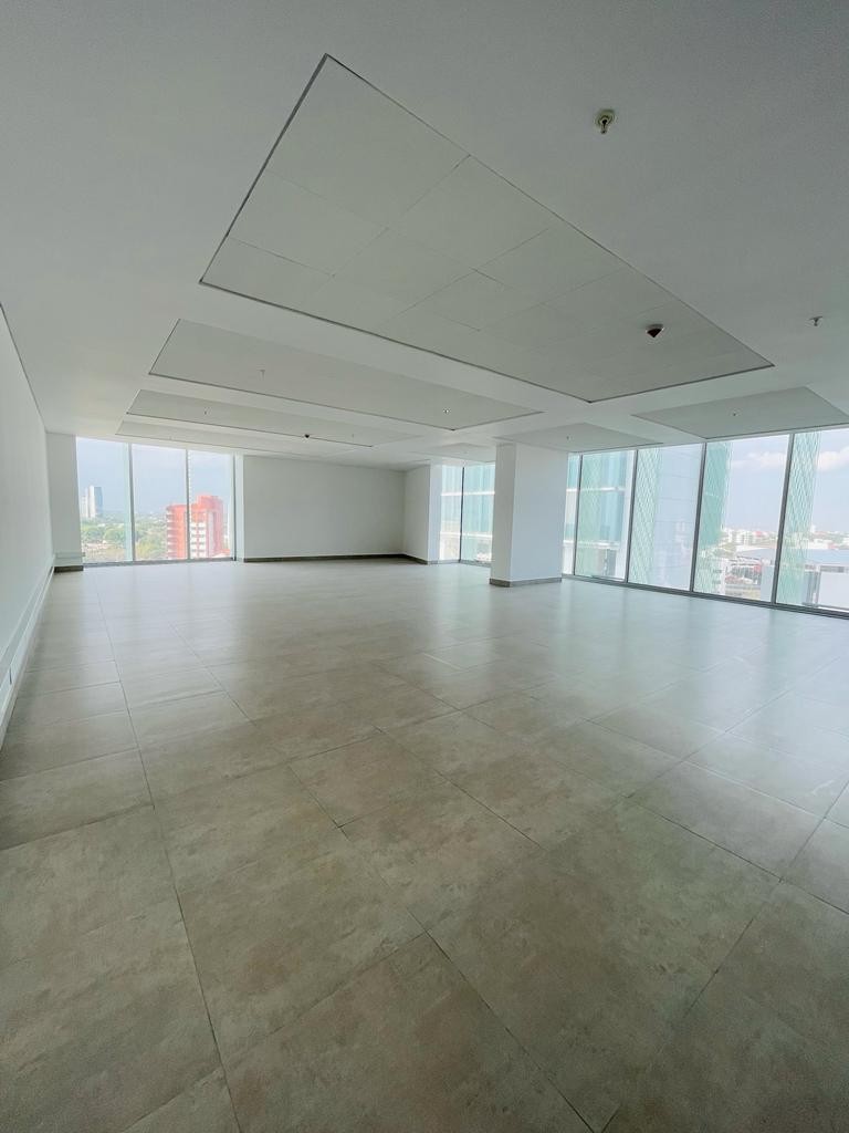 Oficina EDIFICIO MANZANA 40 PLAZA EMPRESARIAL Foto 17