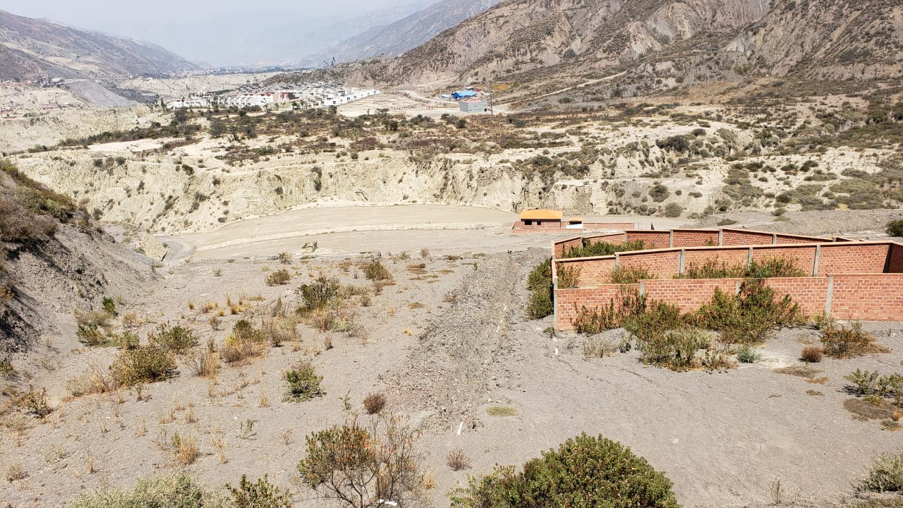 Terreno en Venta📍🛰Villa Verde Jupapina
🔵-A 5 Minutos de ANANTA (Proyecto Baisa) 
🔵-A 5 Minutos del Surtidor de Jupapina
🔵- 7 minutos de Zoológico Mallasa    Foto 3