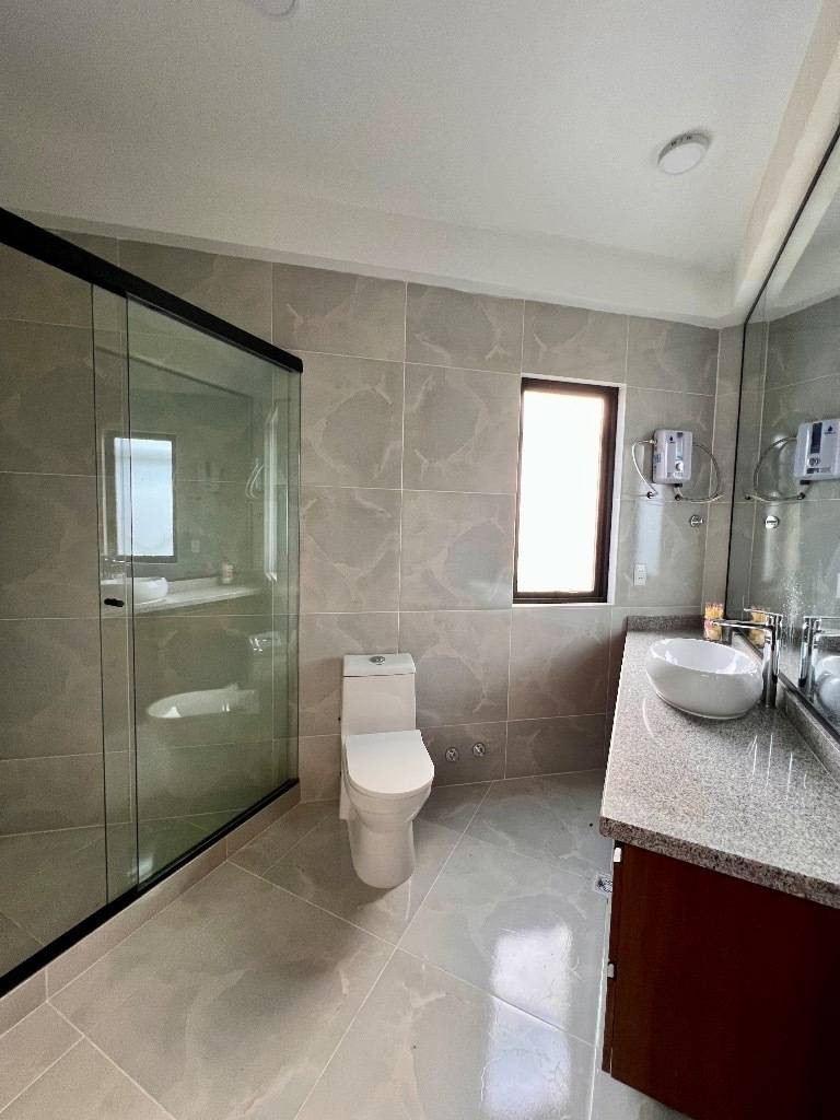 Casa en Mallasilla en La Paz 3 dormitorios 3 baños 1 parqueos Foto 14