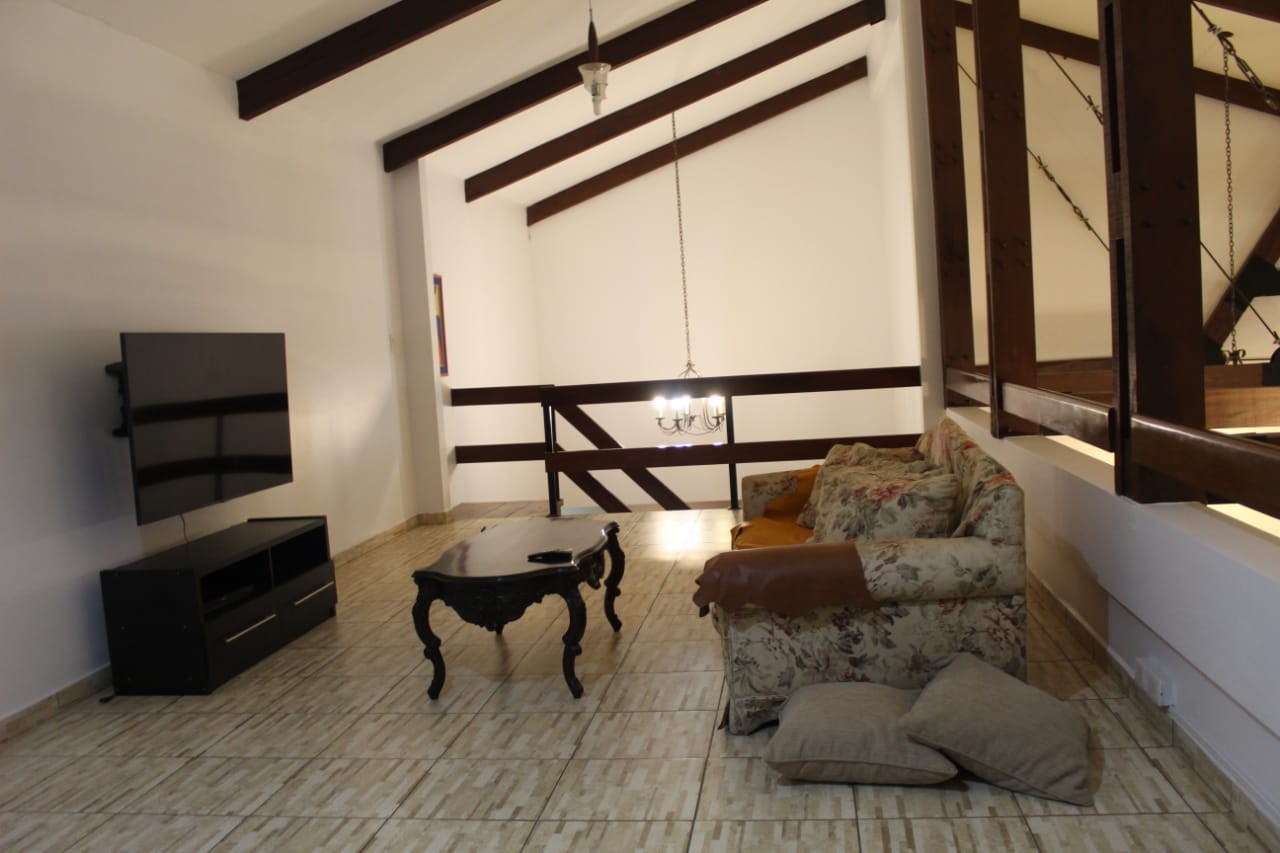Casa en Urubó en Santa Cruz de la Sierra 4 dormitorios 4 baños 6 parqueos Foto 7