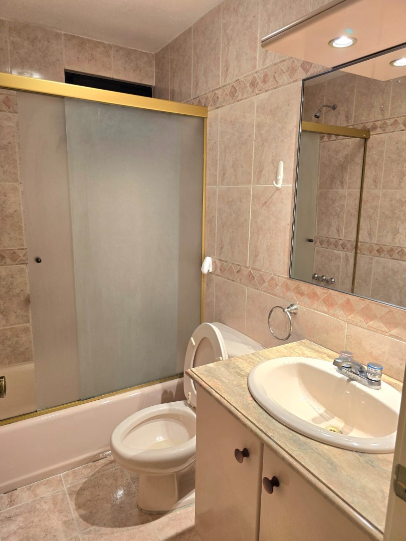 Departamento en AlquilerDEPARTAMENTO EN ALQUILER AV. ARCE - SIN MUEBLES 3 dormitorios 3 baños 1 parqueos Foto 7