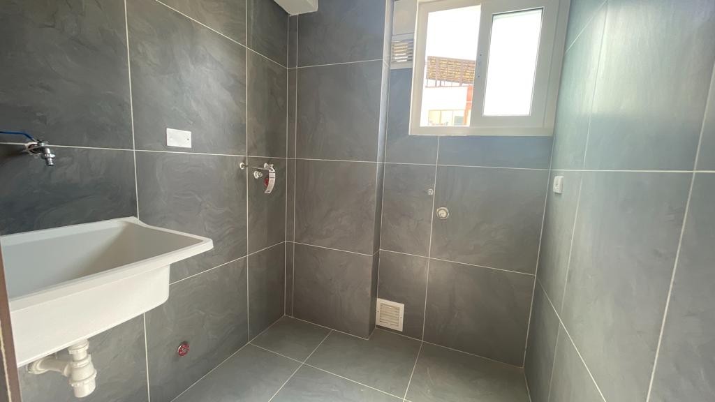 Departamento en VentaDEPARTAMENTO DUPLEX A ESTRENAR EN VENTA EN ACHUMANI 2 dormitorios 3 baños 1 parqueos Foto 4