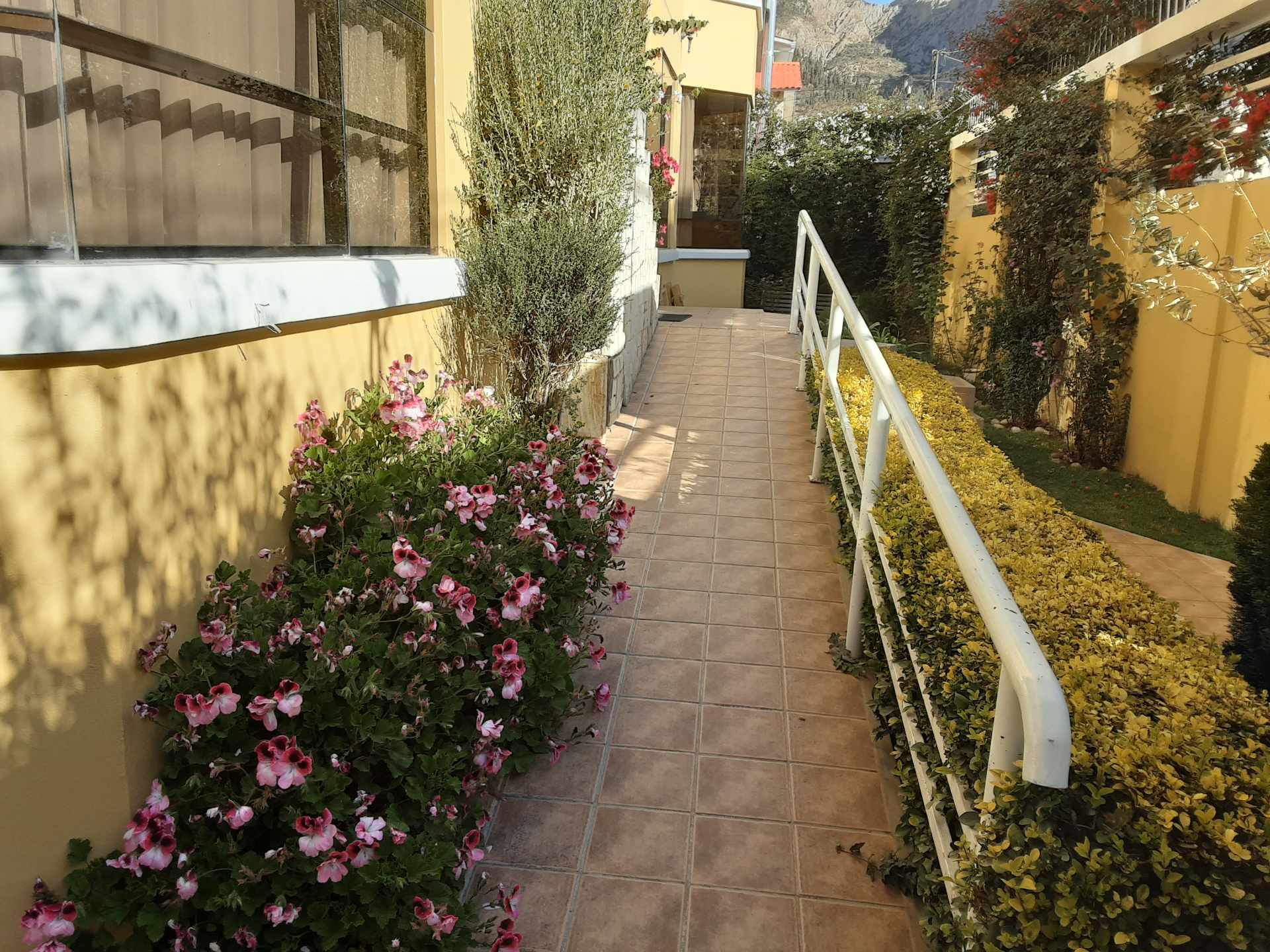 En Venta a $us 598,000 Foto 2