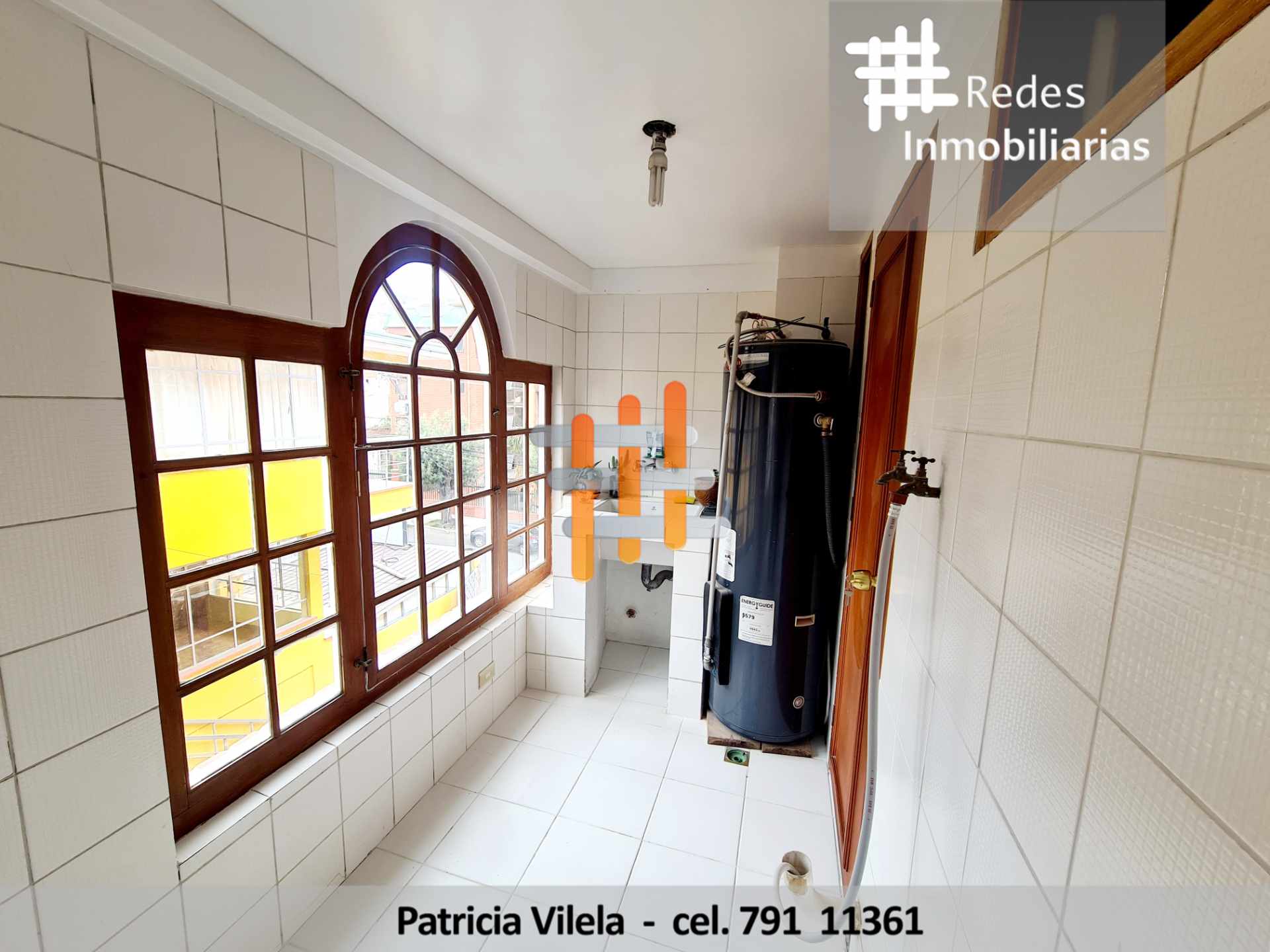 Departamento en AlquilerEN ALQUILER  DEPARTAMENTO EN CALACOTO SOBRE AV. PATIÑO 3 dormitorios 3 baños 1 parqueos Foto 6