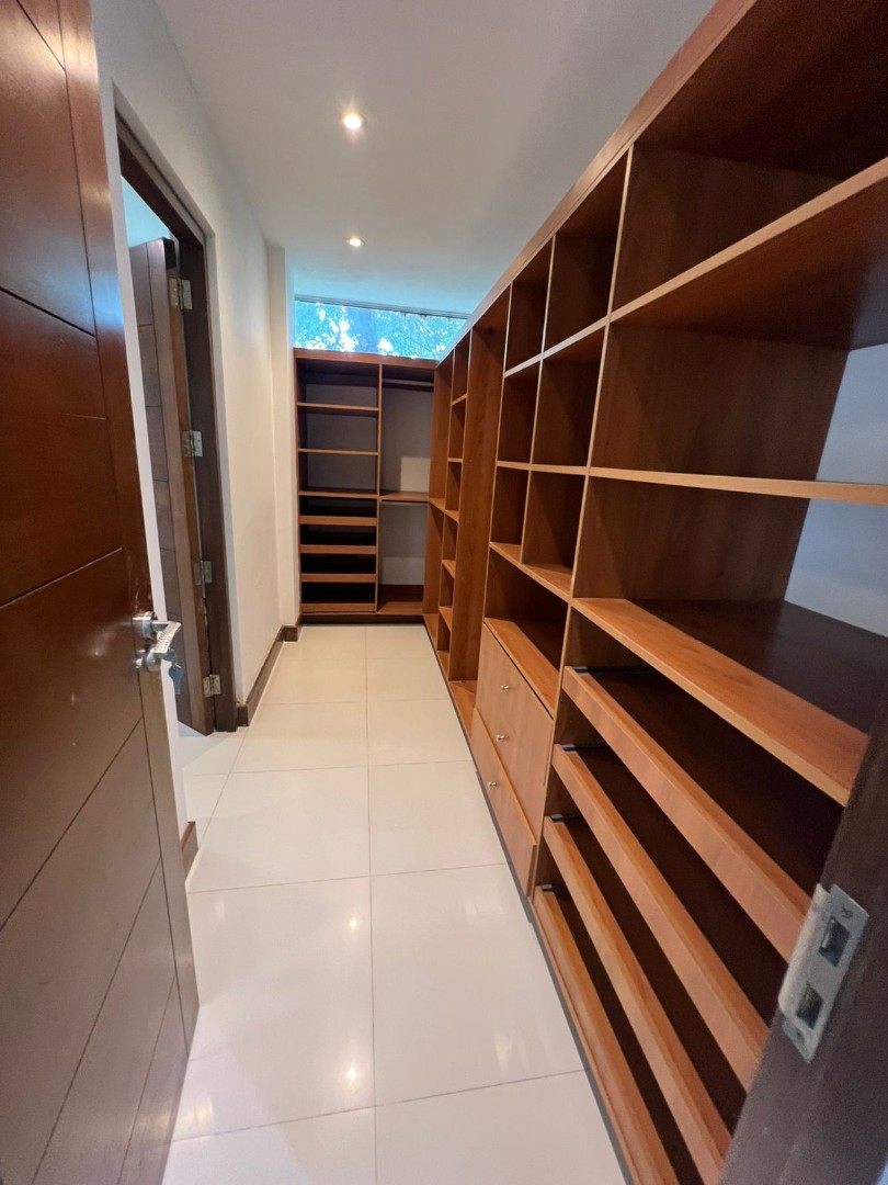 Departamento 4TO Y 5TO ANILLO AV ROCA Y CORONADO Foto 8