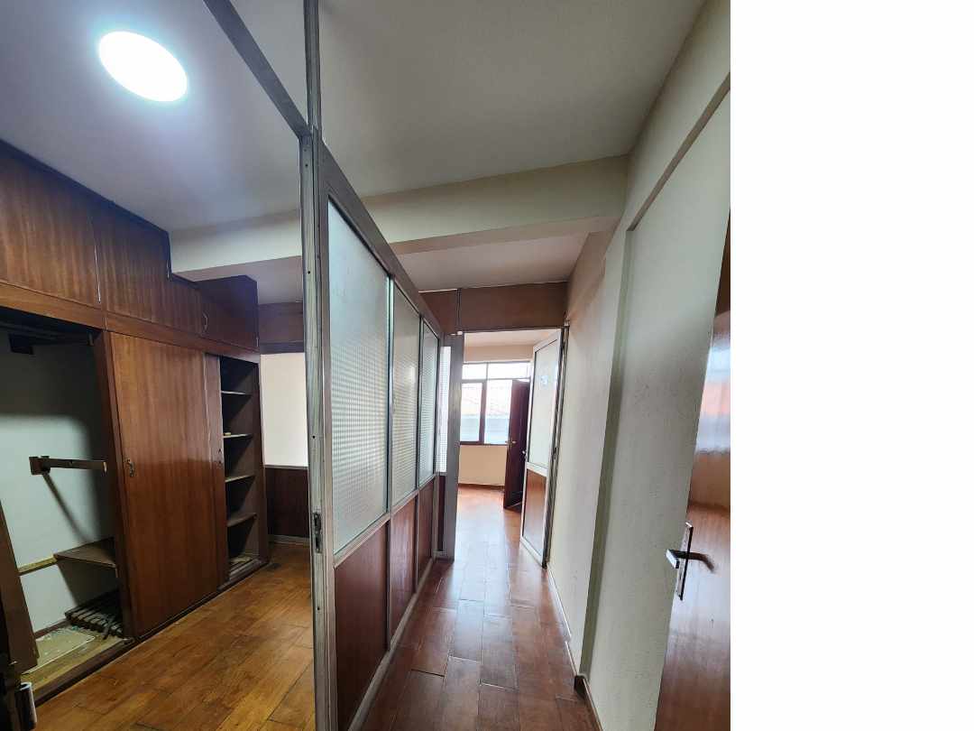 Edificio en VentaCalle Independencia Edificio en venta  3 dormitorios 4 baños  Foto 6