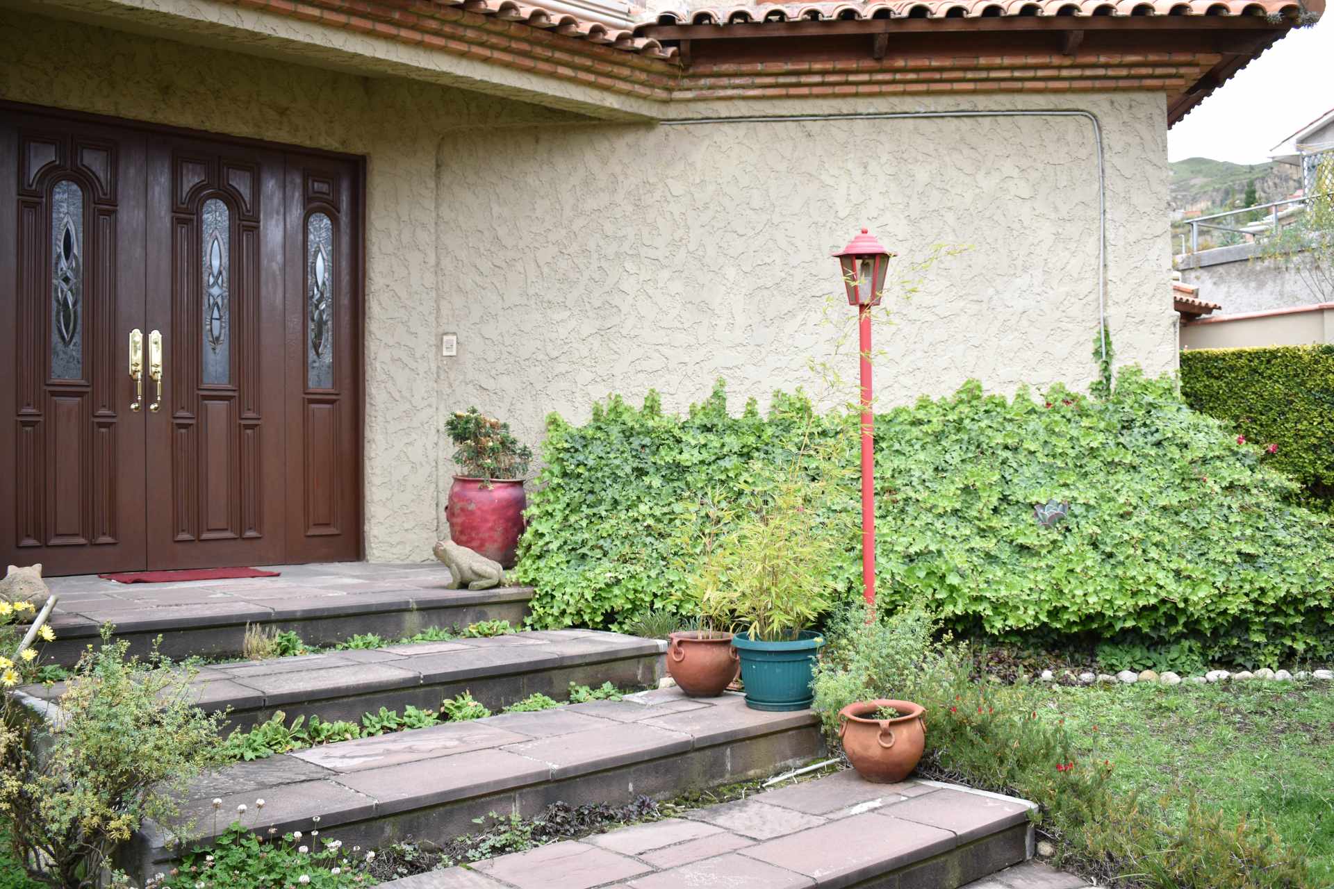 Casa Lujosa residencia estilo mediterráneo clásico con acabados de primera. Foto 9