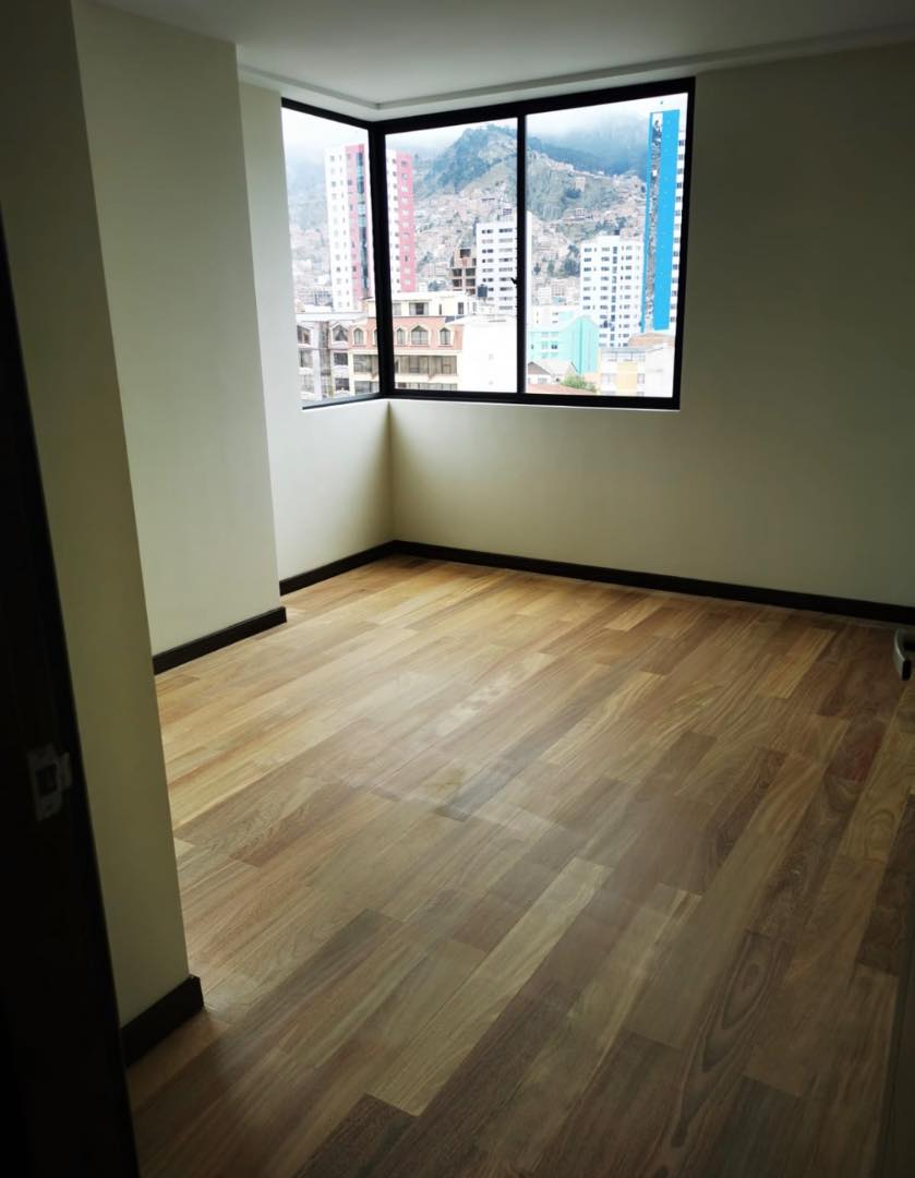 Departamento en VentaMIRAFLORES  CALLE  ITURRALDE Foto 7