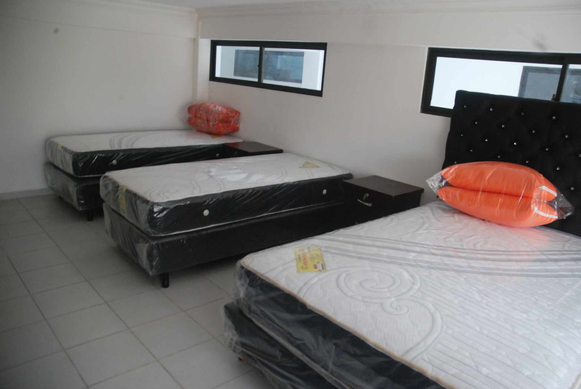 En Alquiler a $us 300 Foto 6