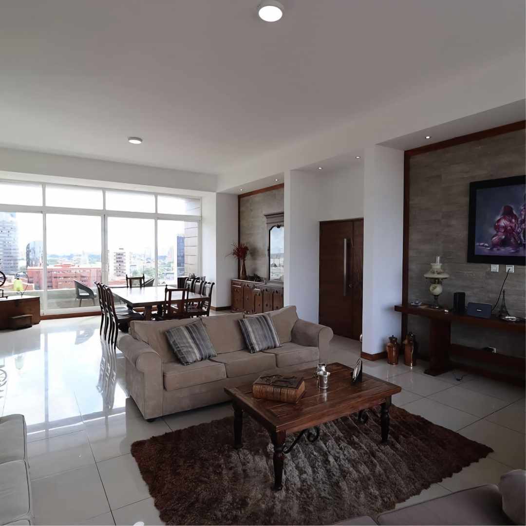 Departamento en VentaAvenida Beni, esquina Los Cusis Foto 6