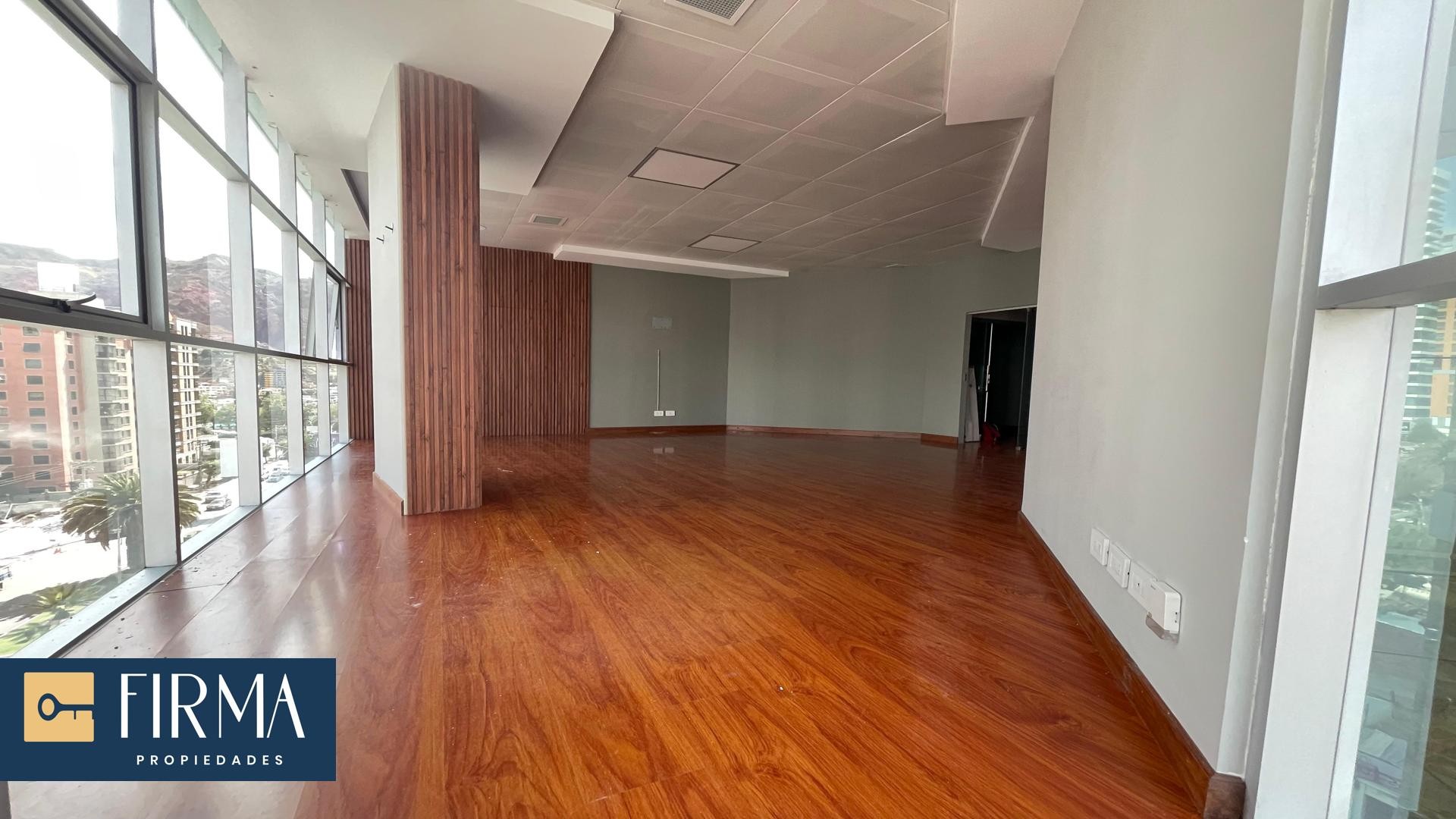 Oficina OFICINA EN ALQUILER EN CALACOTO Foto 3