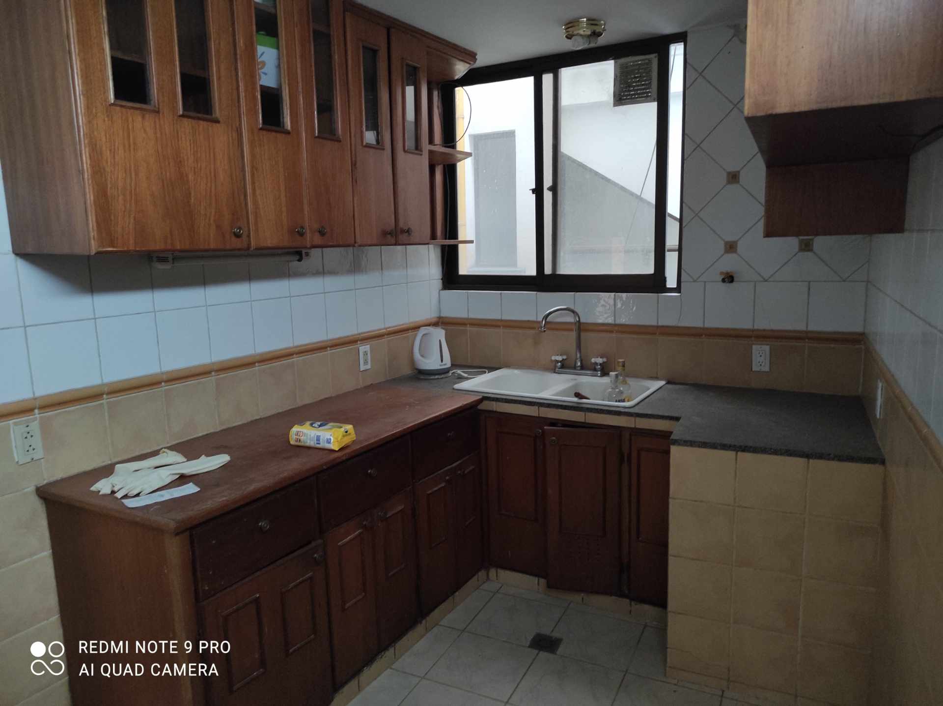 Departamento en AnticréticoCalle Enrique Finot Nro 2348 Edificio Bel Jardin Departamento 202 2 dormitorios 2 baños  Foto 3