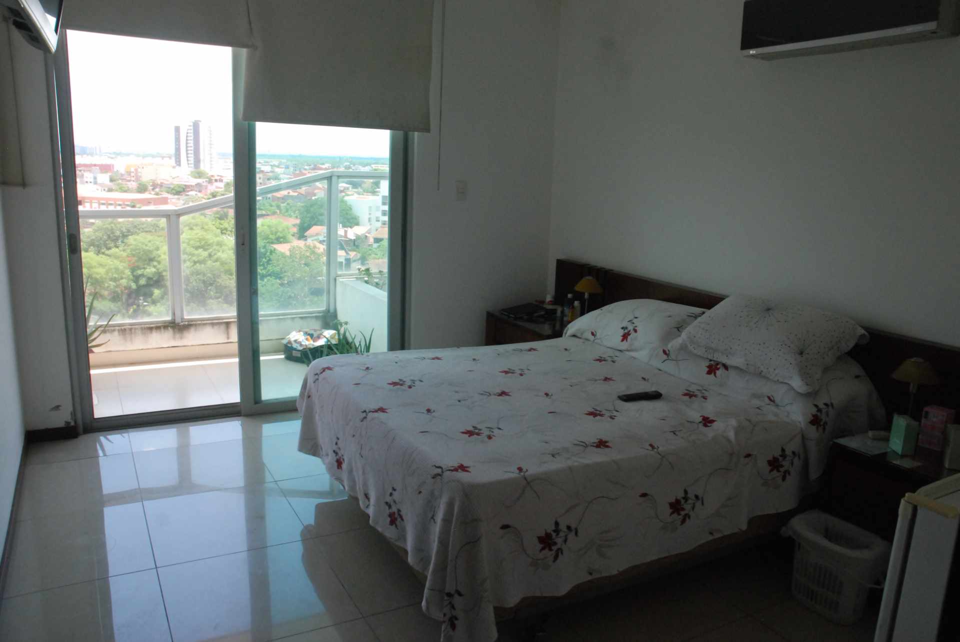 Departamento en Venta Hermoso Penthouse de 350m2 en Equipetrol 2do anillo Foto 8