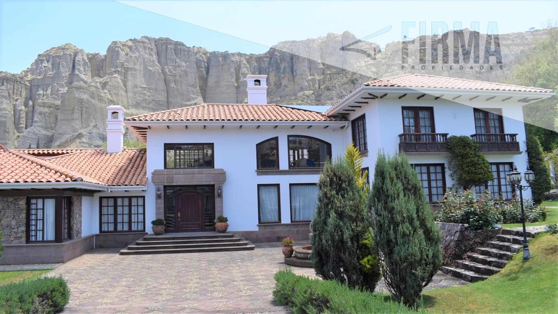Casa en Achumani en La Paz 5 dormitorios 6 baños 5 parqueos Foto 16