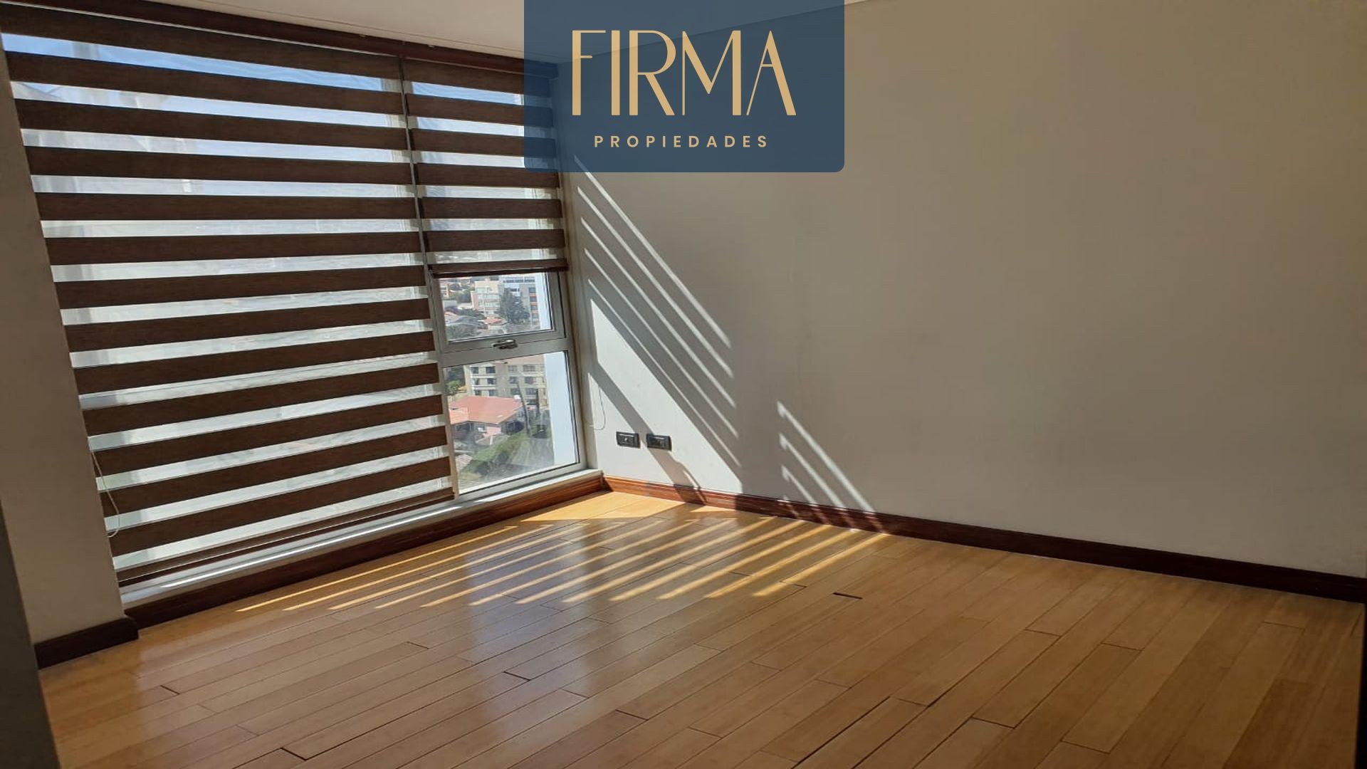 Departamento en Calacoto en La Paz 3 dormitorios 3 baños 1 parqueos Foto 11