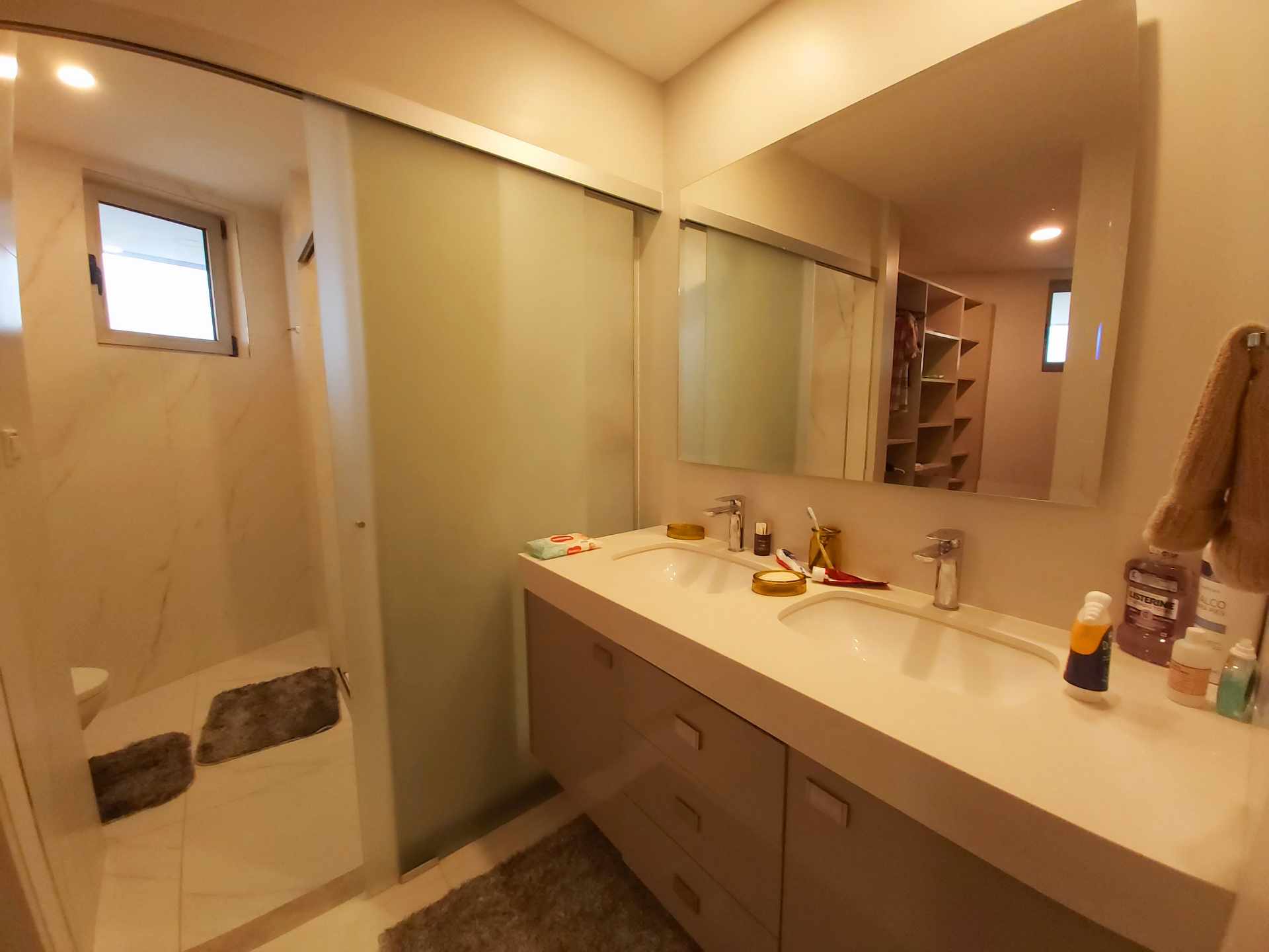 Departamento en VentaCONDOMINIO LA RIVIERA & BEAUTY PLAZA (EQUIPETROL) 3 dormitorios 3 baños 1 parqueos Foto 11