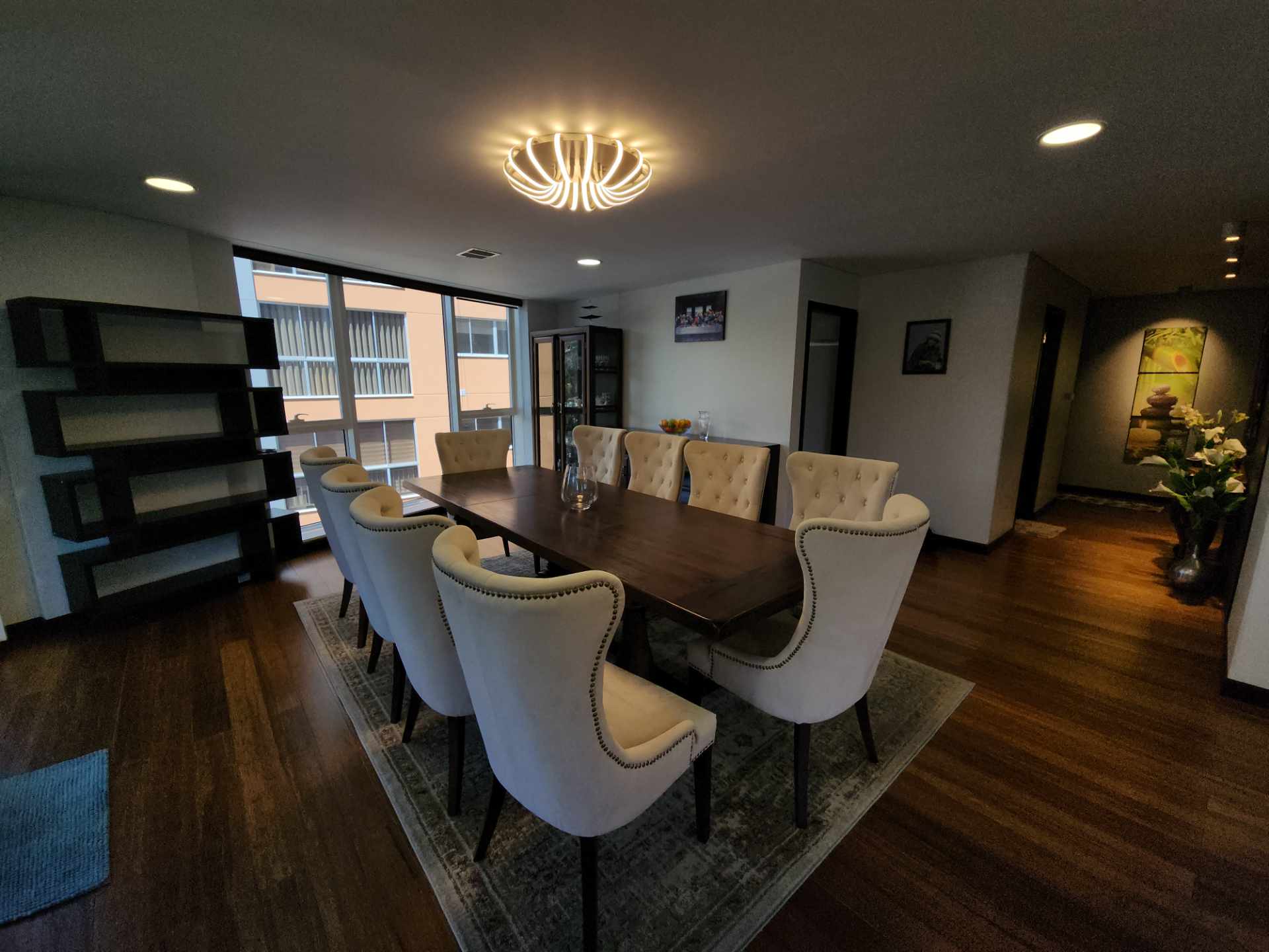 Departamento en Calacoto en La Paz 3 dormitorios 5 baños 1 parqueos Foto 1