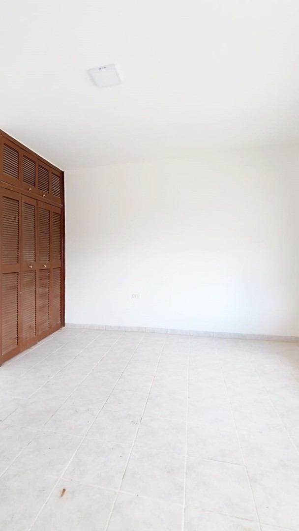 Casa Zona Norte
Av. Juan Pablo II
CASA INDEPENDIENTE  Foto 28