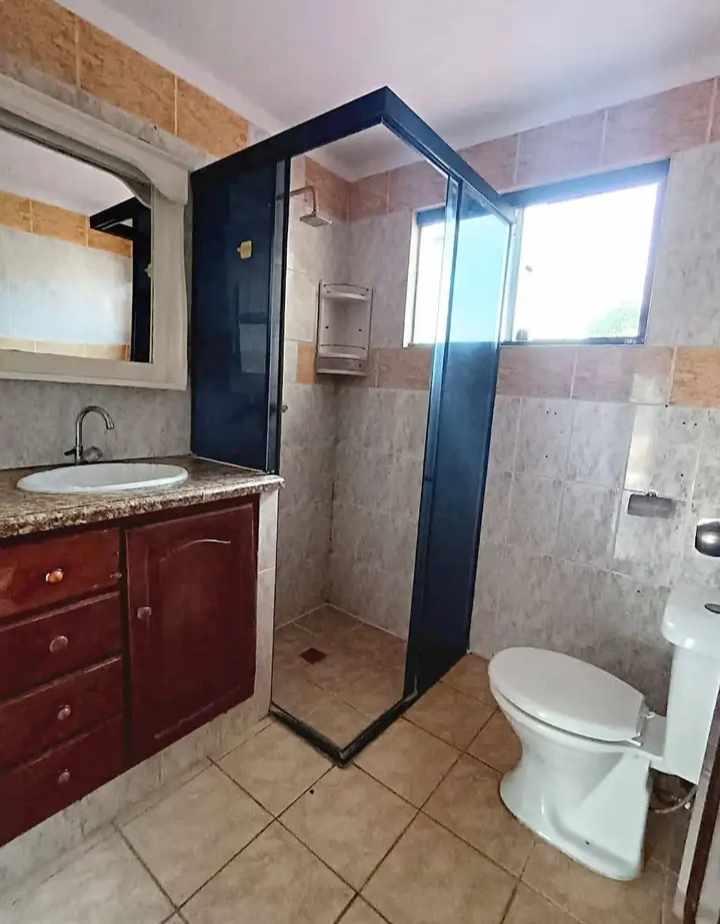 En Alquiler a Bs 11,000 Foto 7