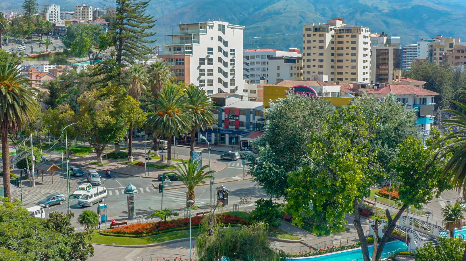 Local comercial en Noroeste en Cochabamba  2 baños  Foto 16