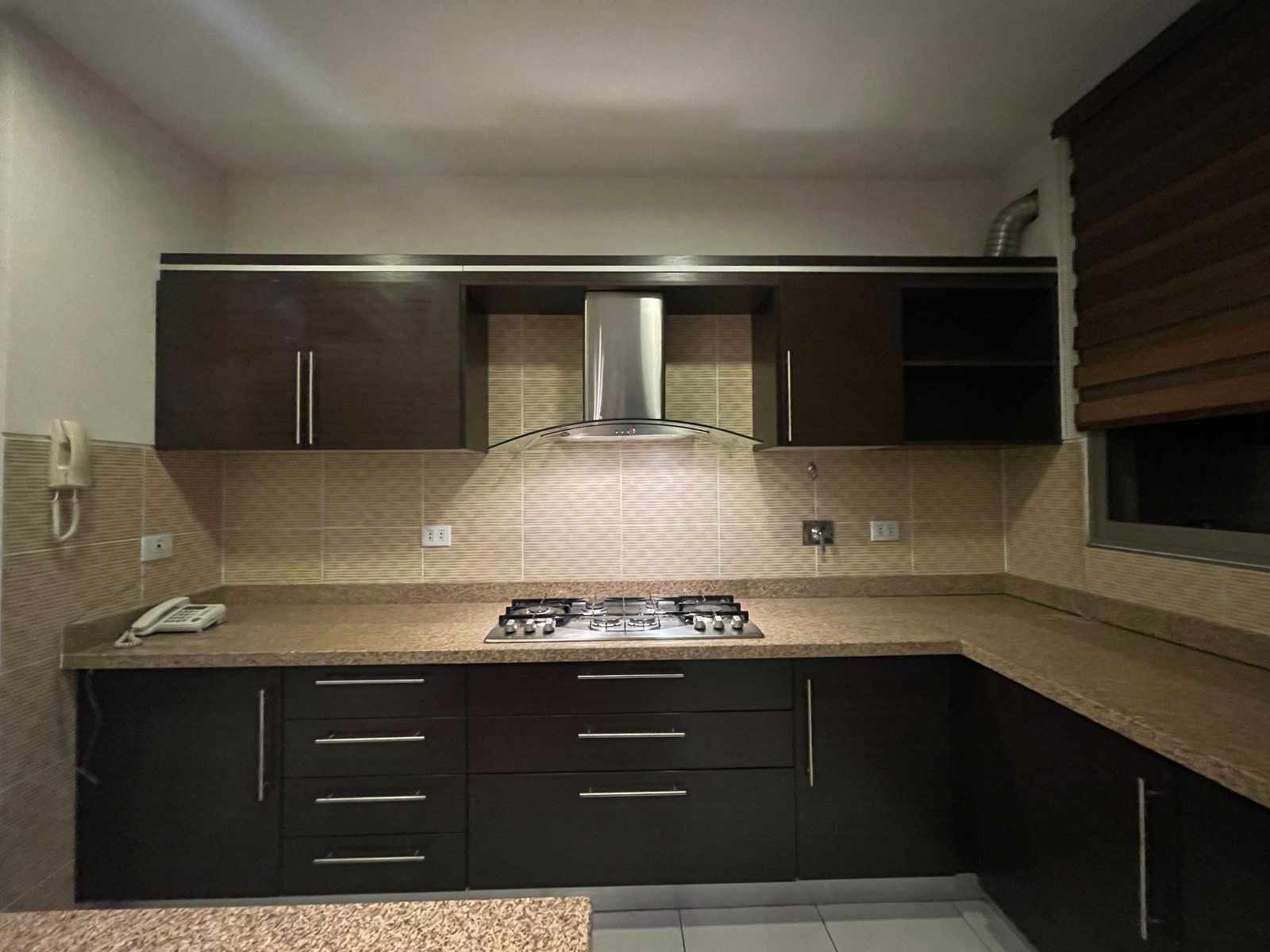 Departamento en Queru Queru en Cochabamba 3 dormitorios 2 baños 1 parqueos Foto 10