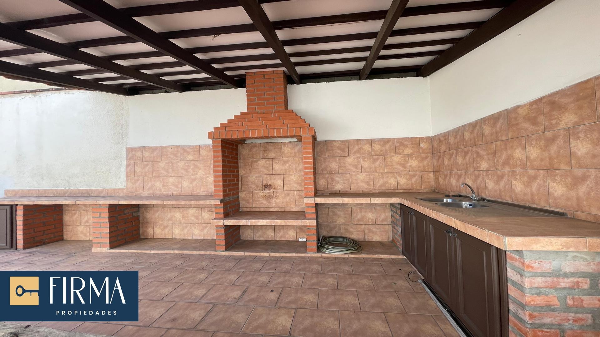 Casa en AlquilerCASA EN ALQUILER EN LA FLORIDA 3 dormitorios 5 baños 3 parqueos Foto 13